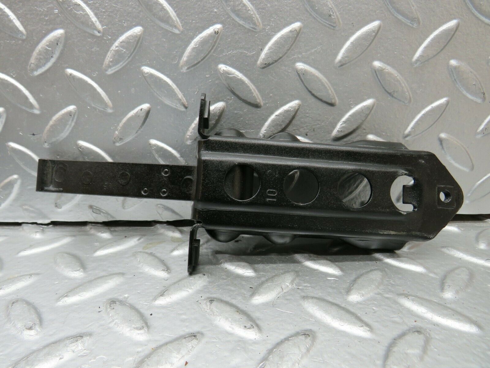 24190 Mercedes-Benz S124 220TE Wagon Door Safety Check Strap