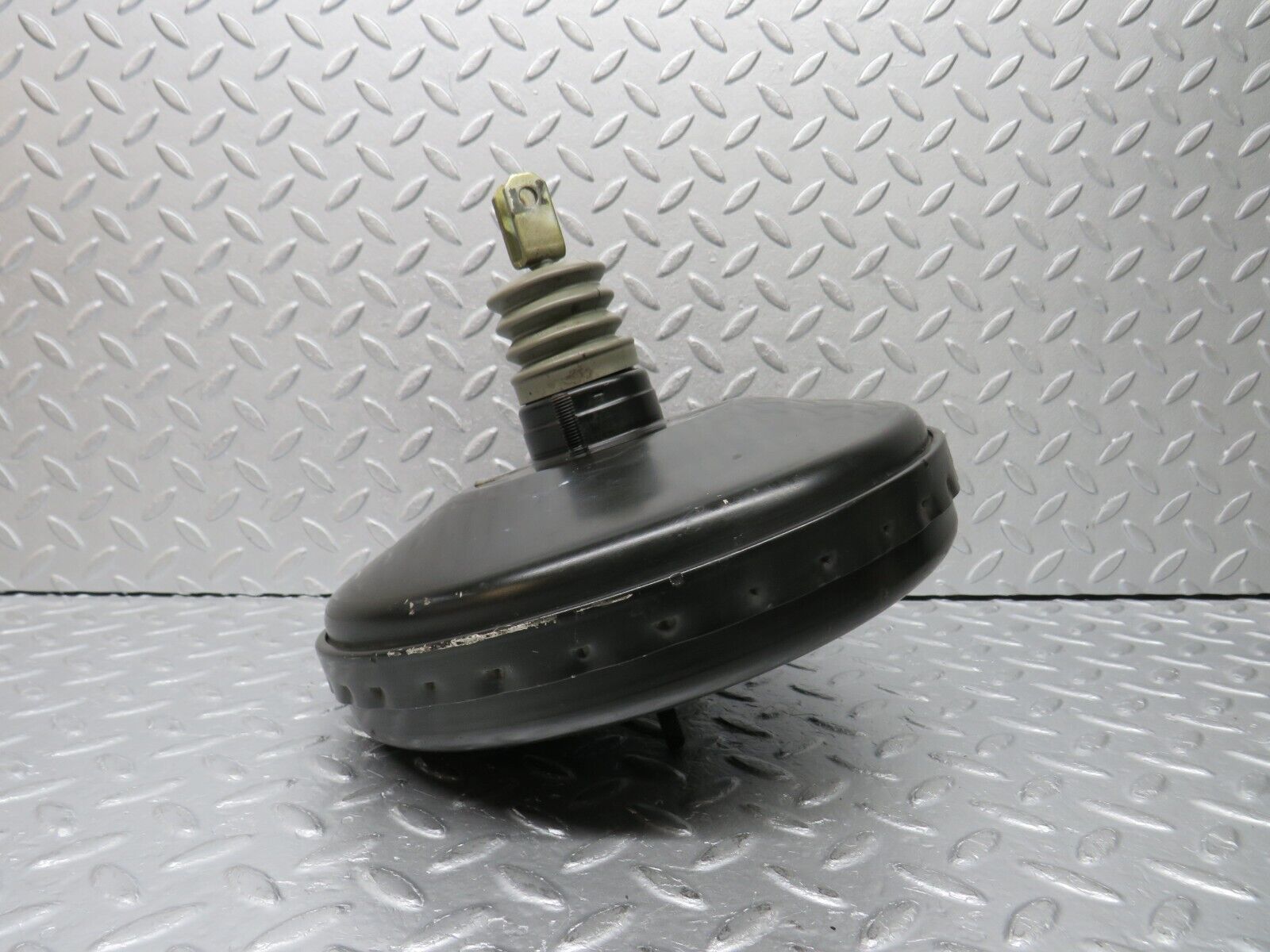 38759 Mercedes-Benz W201 190E 2.6L Brake Booster ATE 0024309630 3.7762-0302.4