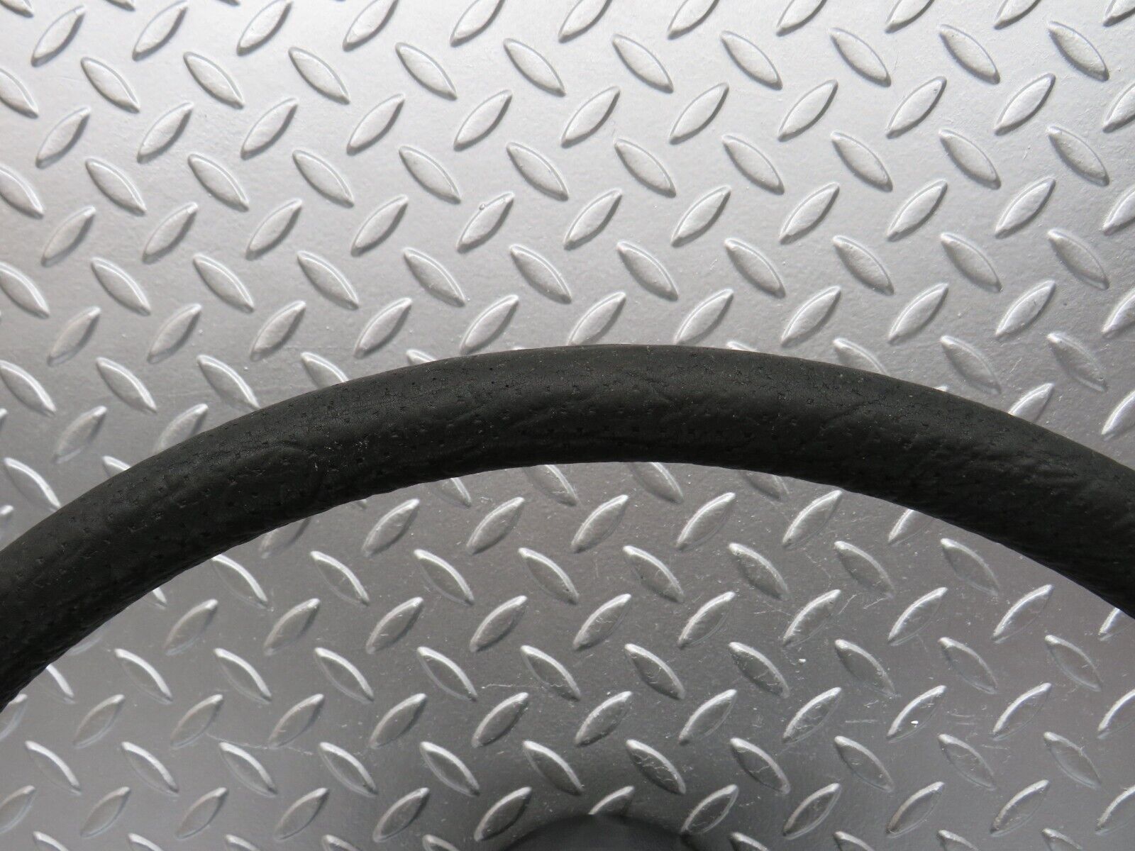 30971 Mercedes-Benz W123 200D Steering Wheel 1164640017