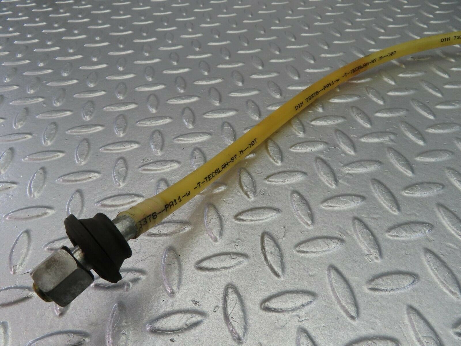 9794 Mercedes-Benz C123 280CE Coupe Brake Servo Vacuum Pipe