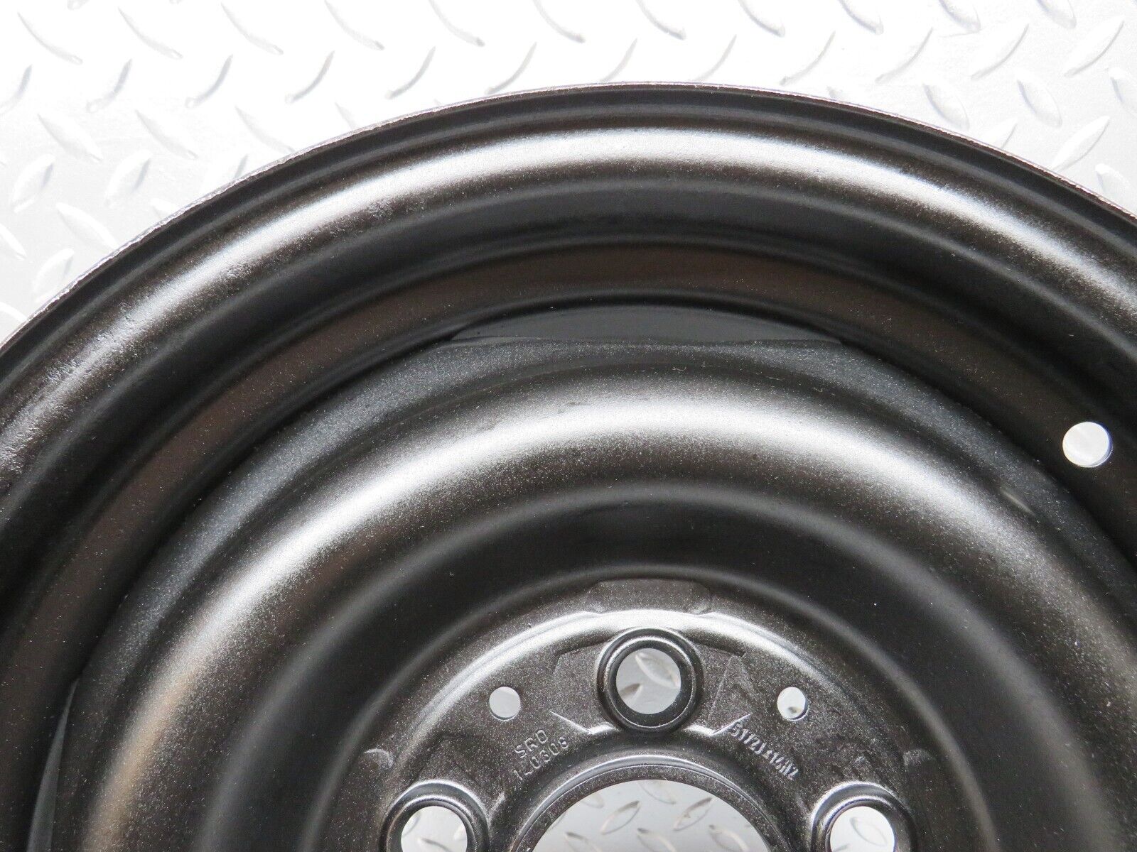 25480 Mercedes-Benz Steel Wheel 5.5Jx14H2 ET30 5x112 1234000302