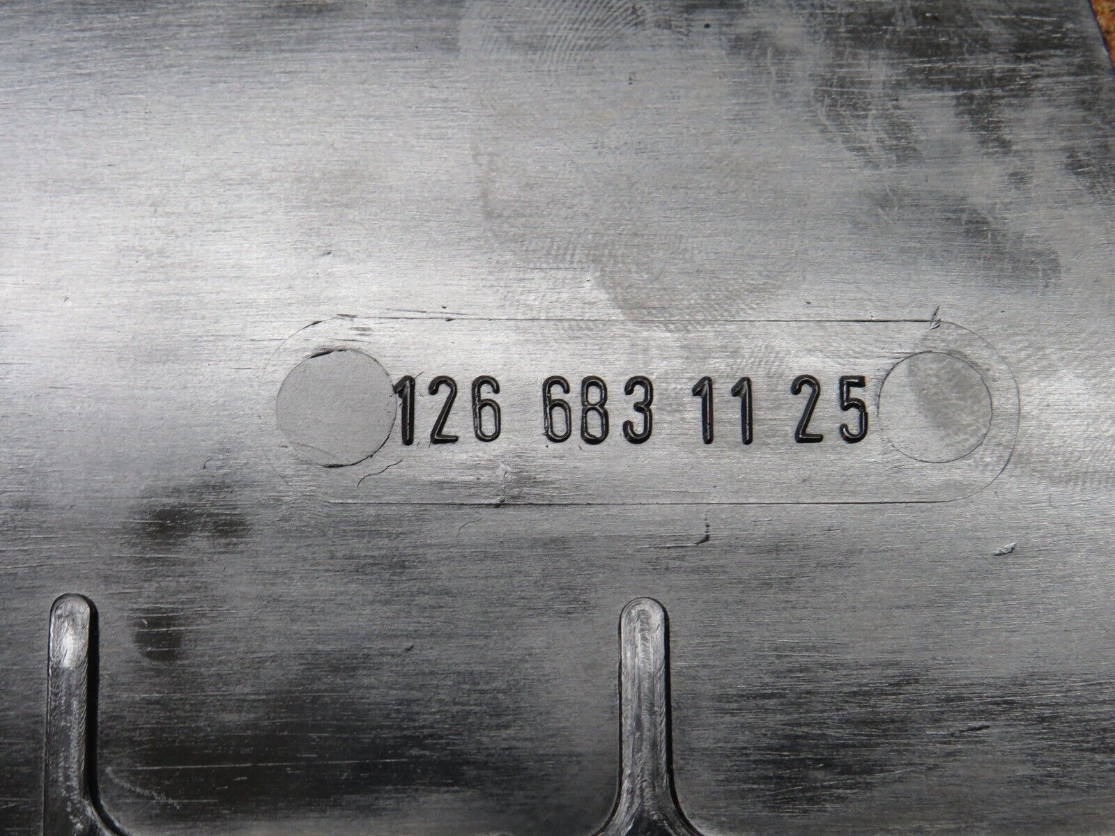 34382 Mercedes-Benz C126 380SEC Coupe Centre Console Carpet Left 1266831125