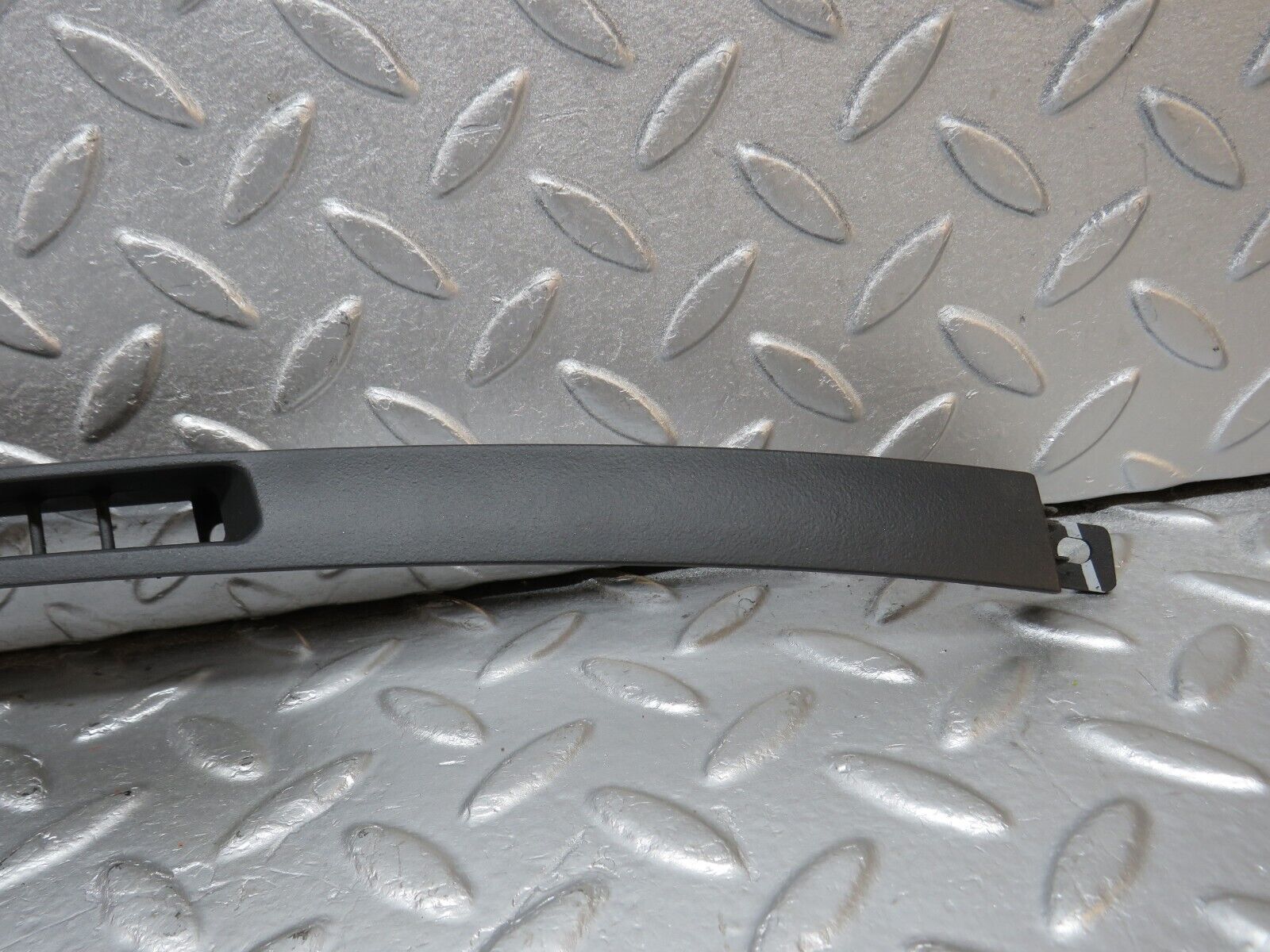 39686 Mercedes-Benz R129 320SL Coupe Dashboard Air Vent Trim Right 1296891280