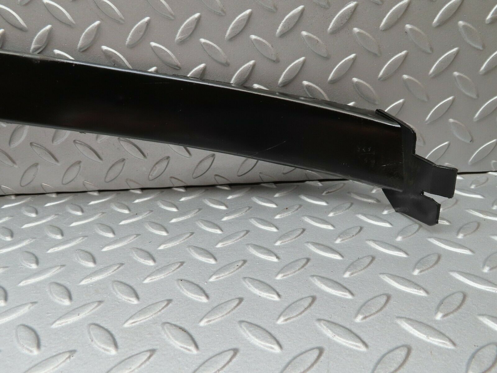 4017 Mercedes-Benz W123 230E Cable Cover Rear Right 1238210236