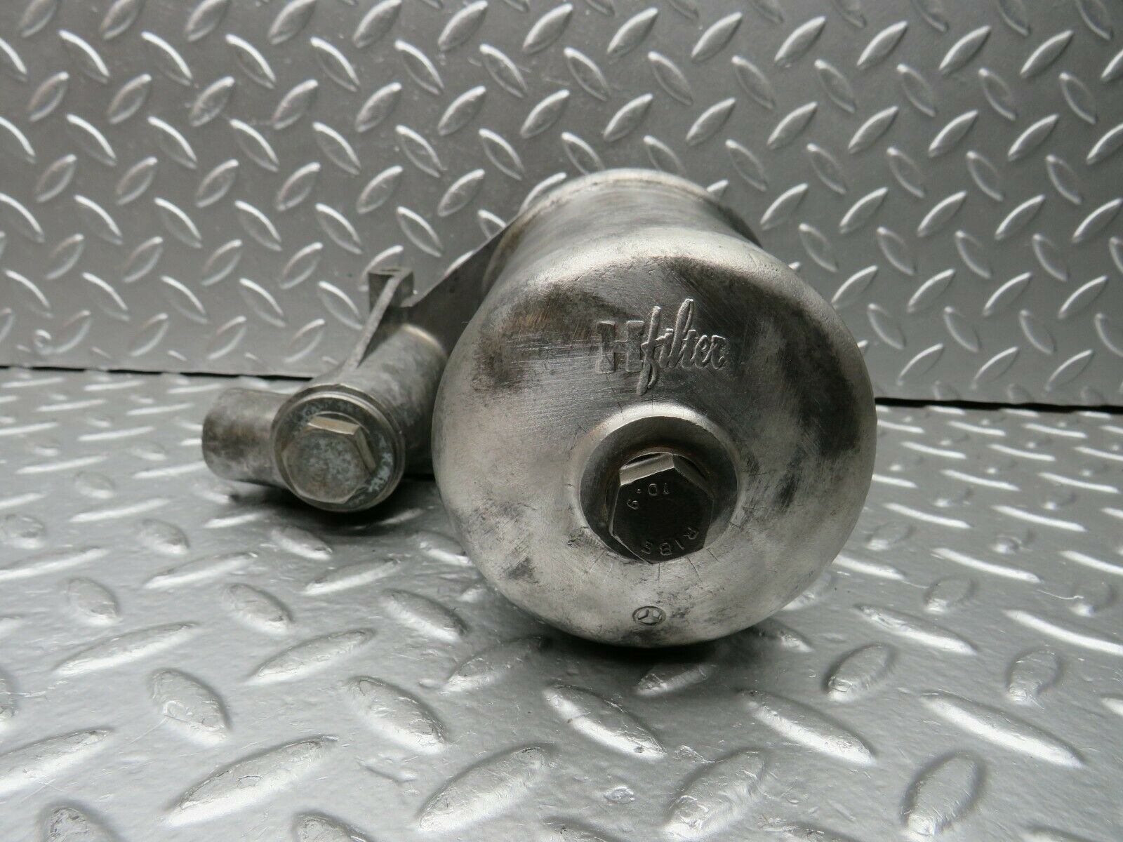 24115 Mercedes-Benz W123 280E Oil Filter Housing 1101802611