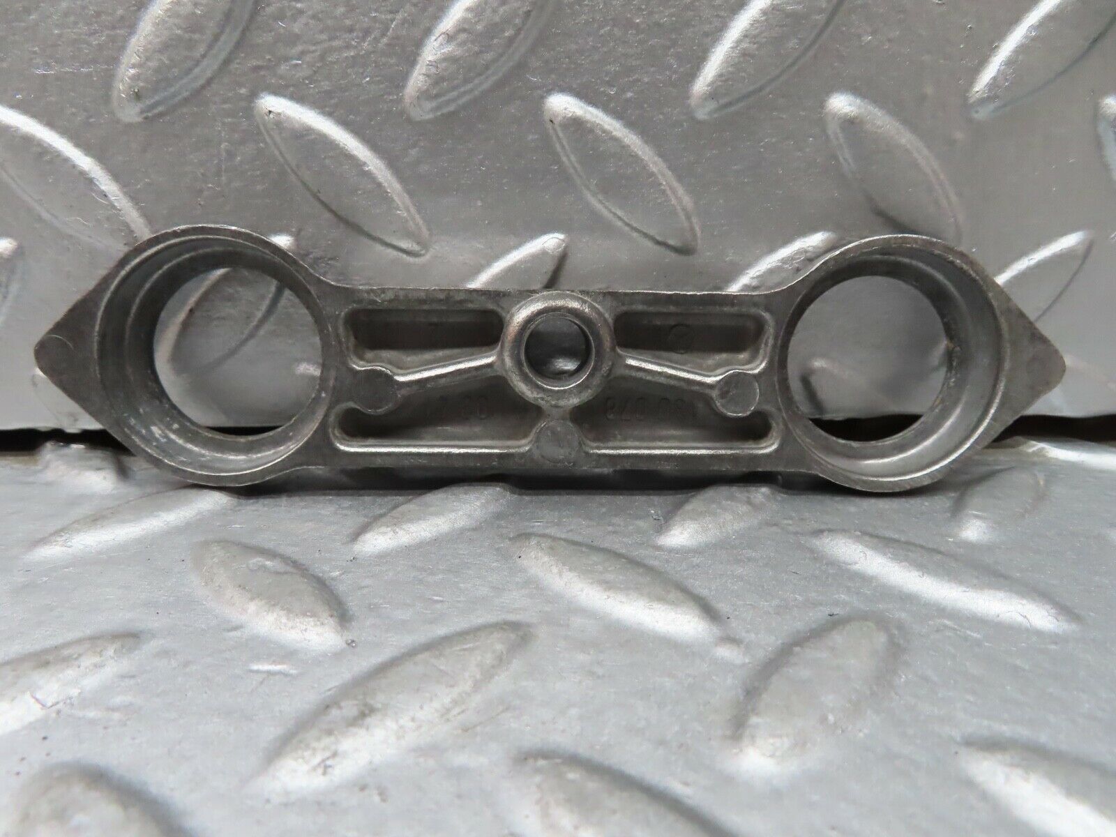 20364 Mercedes-Benz W114 280CE Coupe Fuel Injector Bracket 1300780341