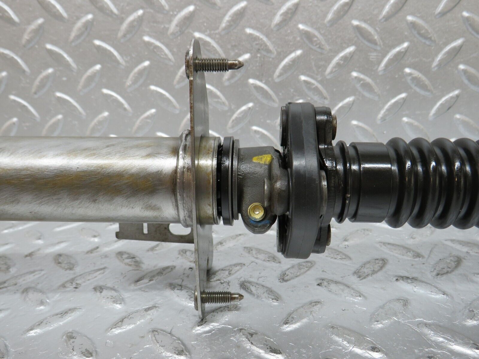 33390 Mercedes-Benz W202 C180 Steering Column