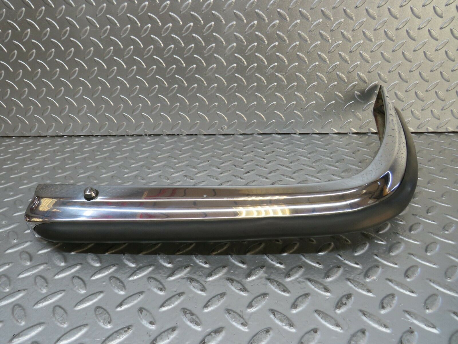 23240 Mercedes-Benz W116 350SE Front Left Upper Bumper Corner 1168800170