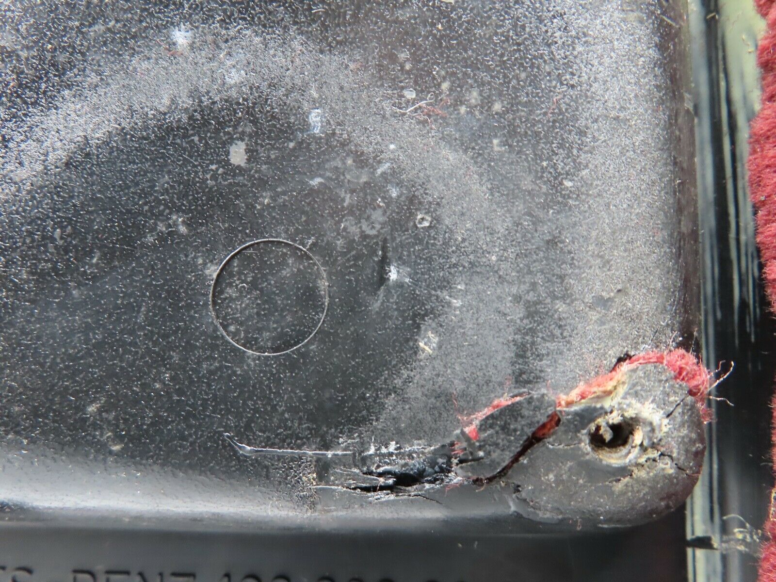 21503 Mercedes-Benz W126 300SE Front Left Kick Panel Burgundy Red 1266880306