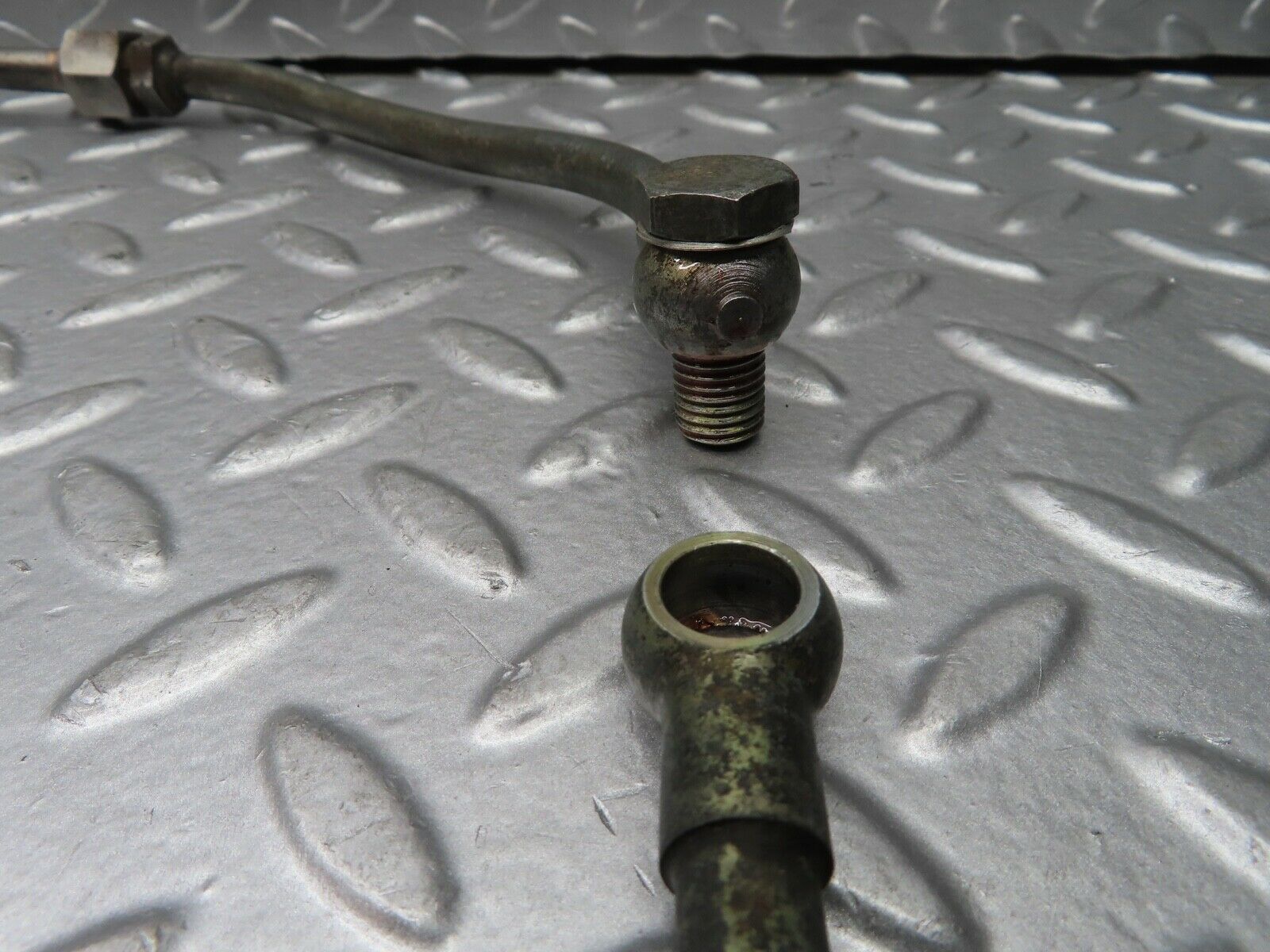 21017 Mercedes-Benz W114 250CE Coupe Gearbox Oil Pipe Hose