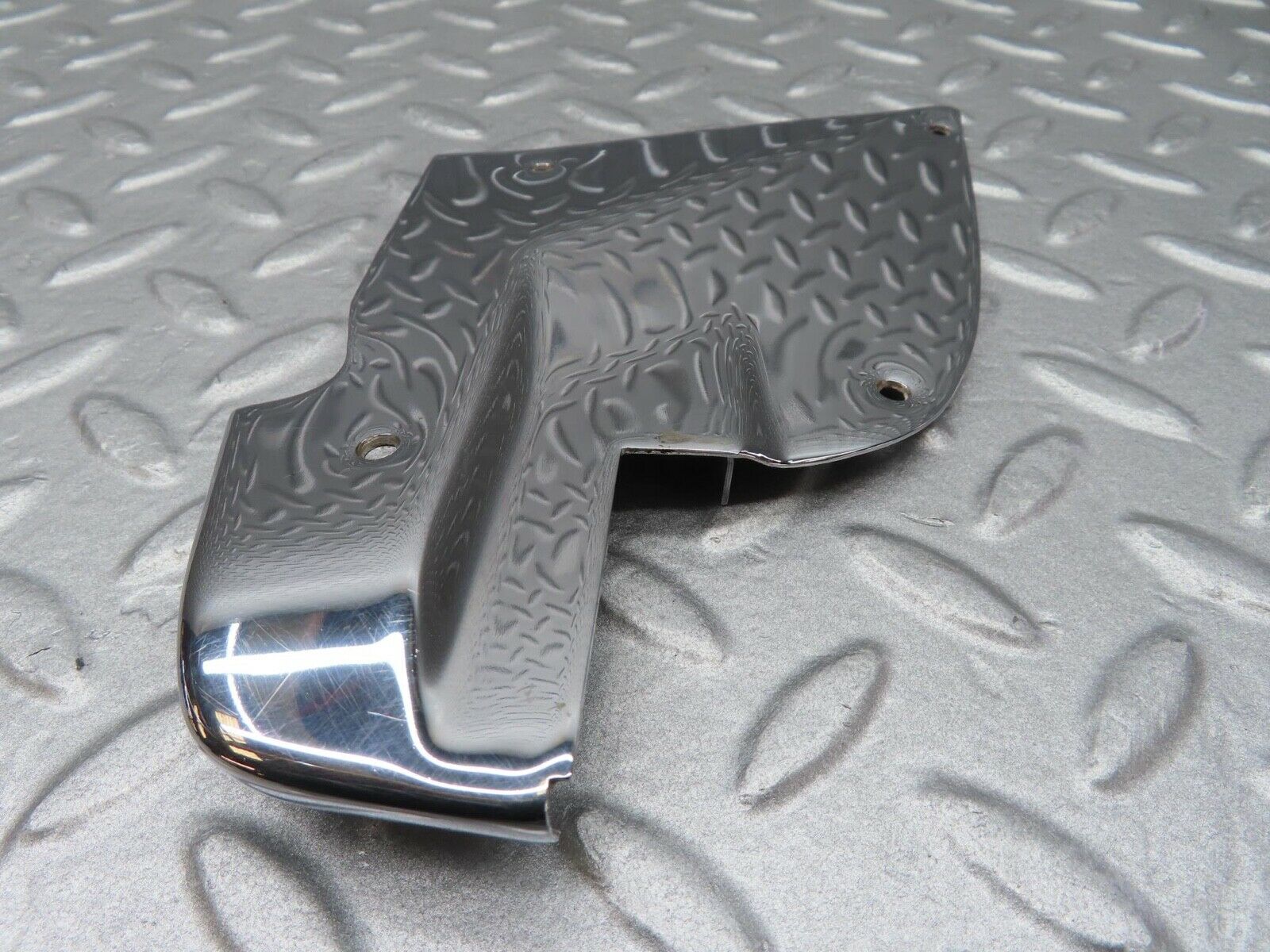 13974 Mercedes-Benz C107 280SLC B Pillar Chrome Cover Plate Right Side