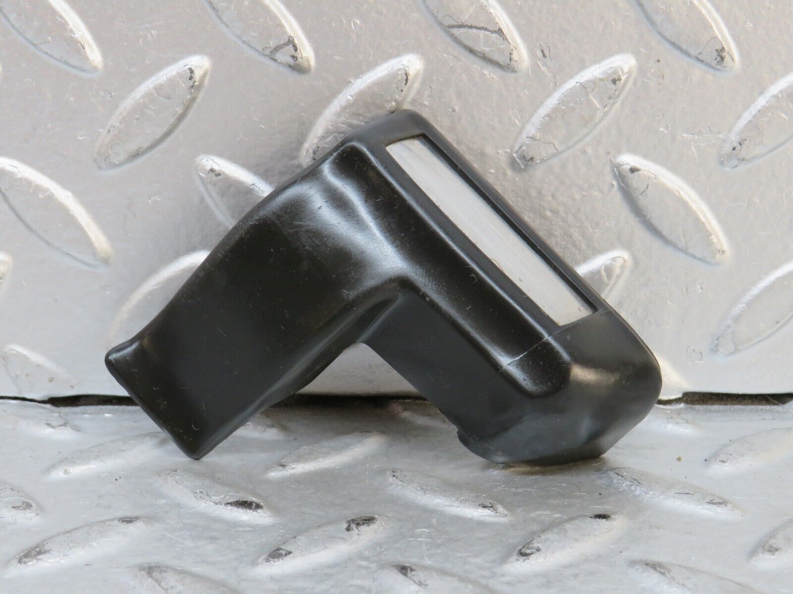 28339 Mercedes-Benz S123 240D Wagon Rear Left Fender Wing Lower Moulding Trim