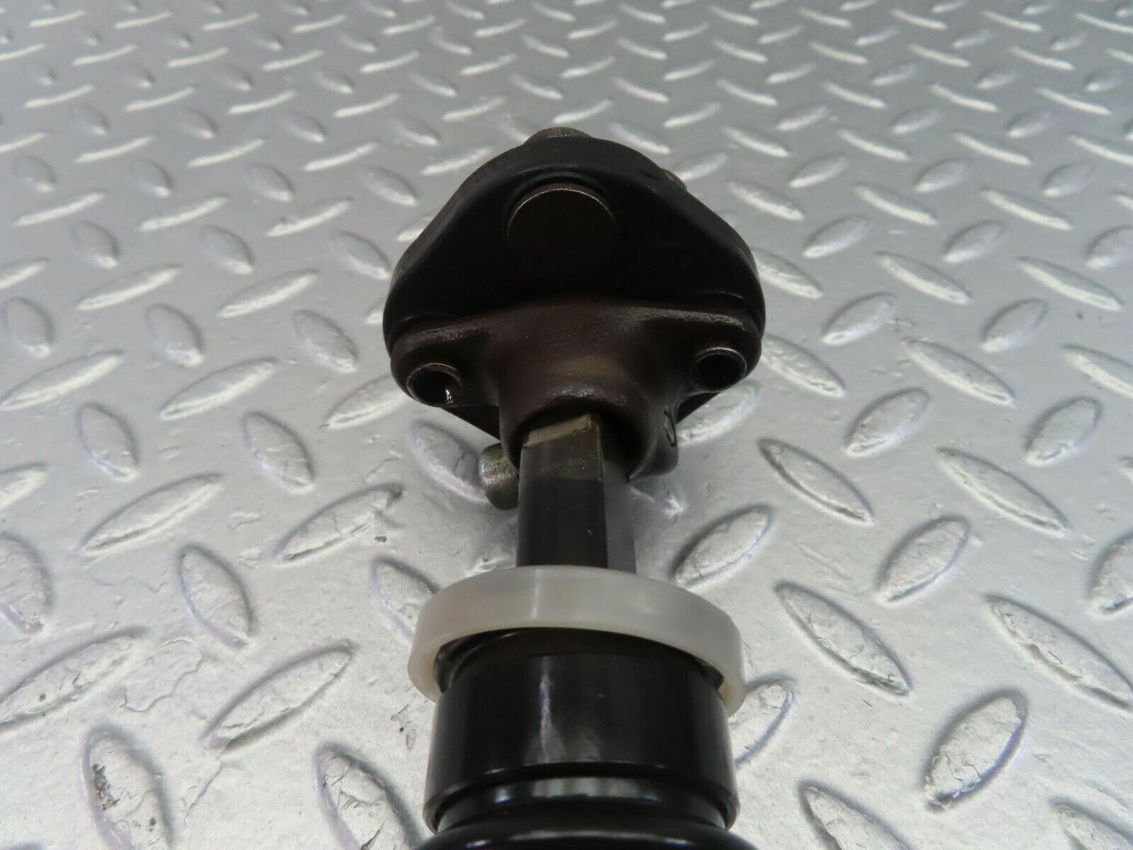 10491 Mercedes-Benz W201 190E Steering Column