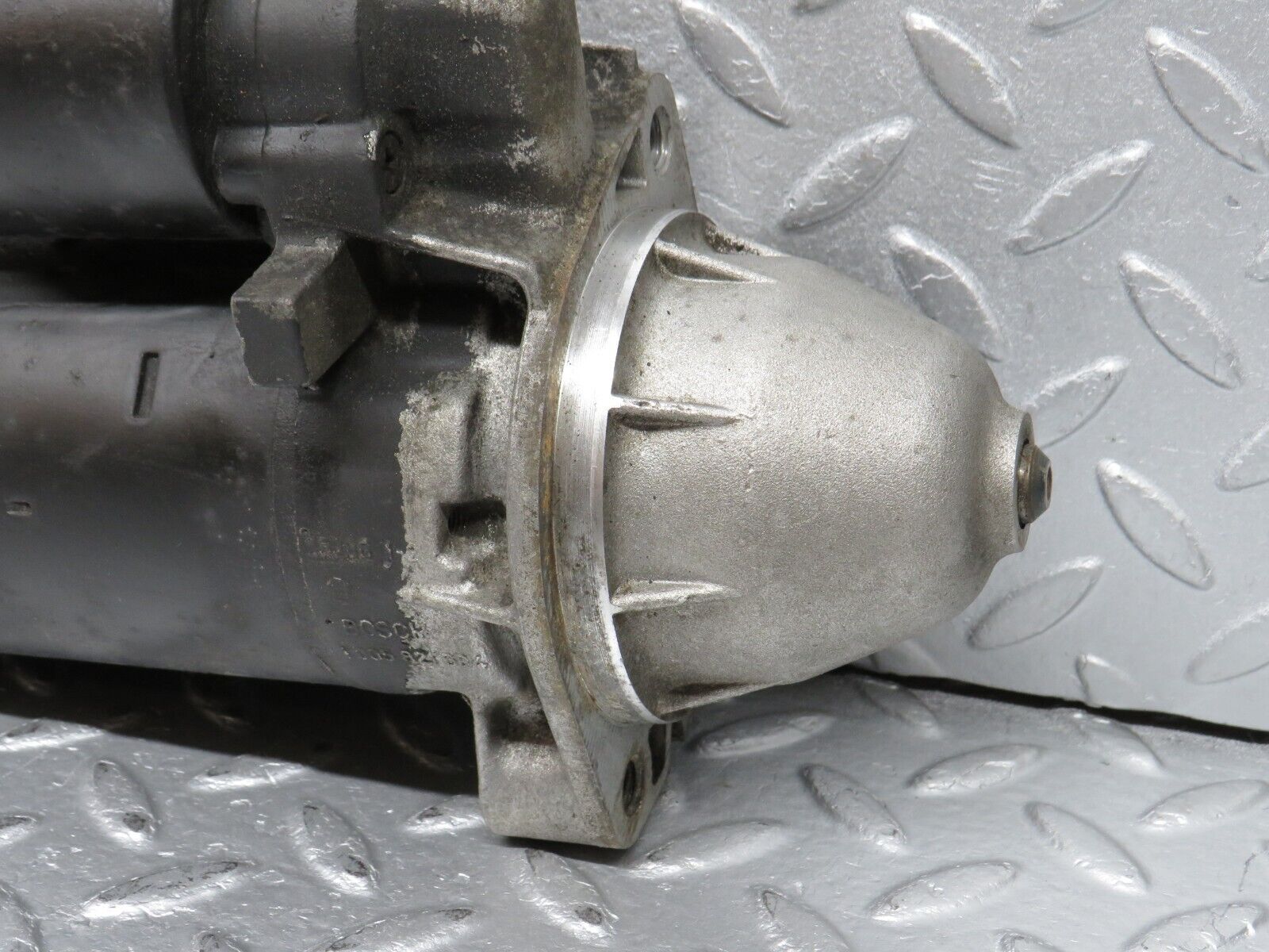 38898 Mercedes-Benz W201 190E 2.6L Starter Motor Bosch 0001110016