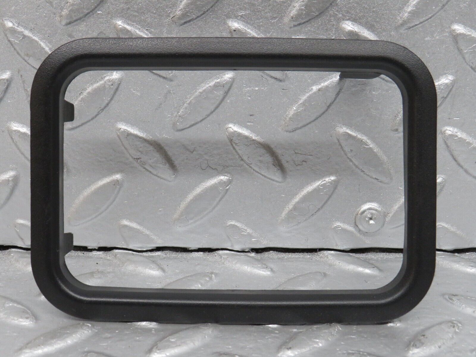 39626 Mercedes-Benz R129 320SL Coupe Gear Selector Surround Trim 1292670088