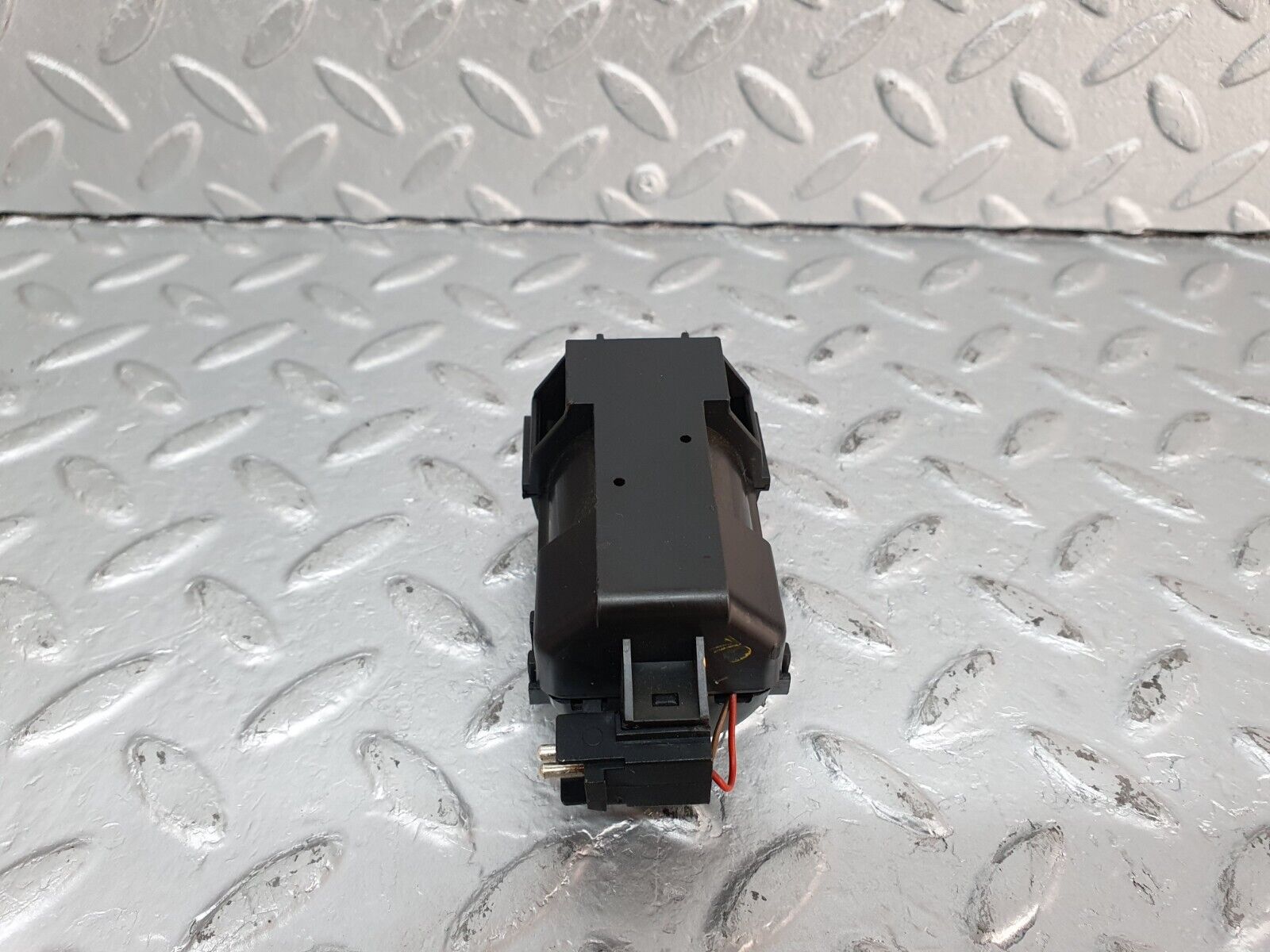 41062 Mercedes-Benz W126 300SE Temperature Sensor 0130002806