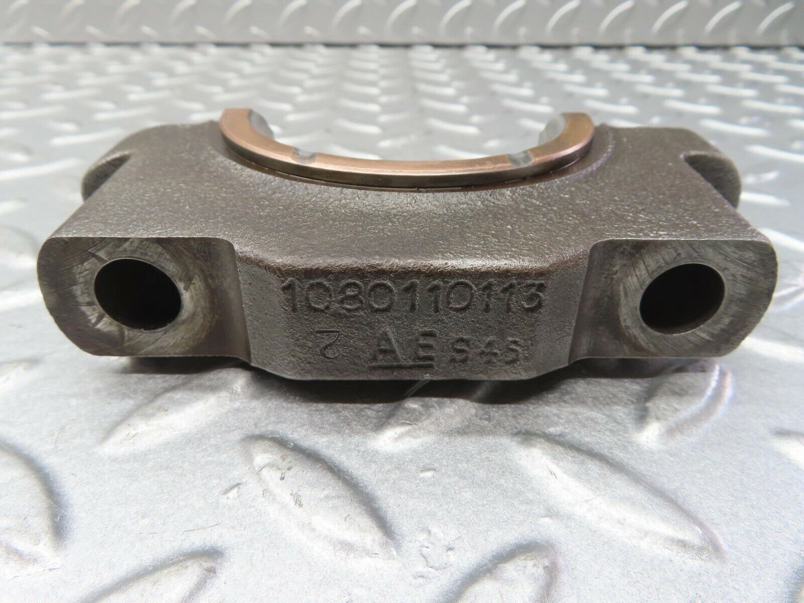 13385 Mercedes-Benz W111 230S Crankshaft Bearing Holder Block 1080110113