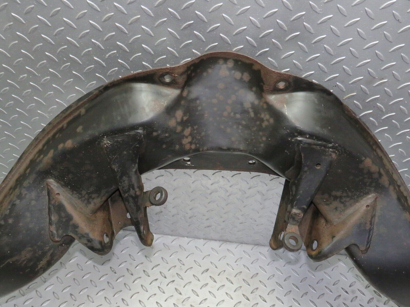 6167 Mercedes-Benz W123 200 Rear Subframe