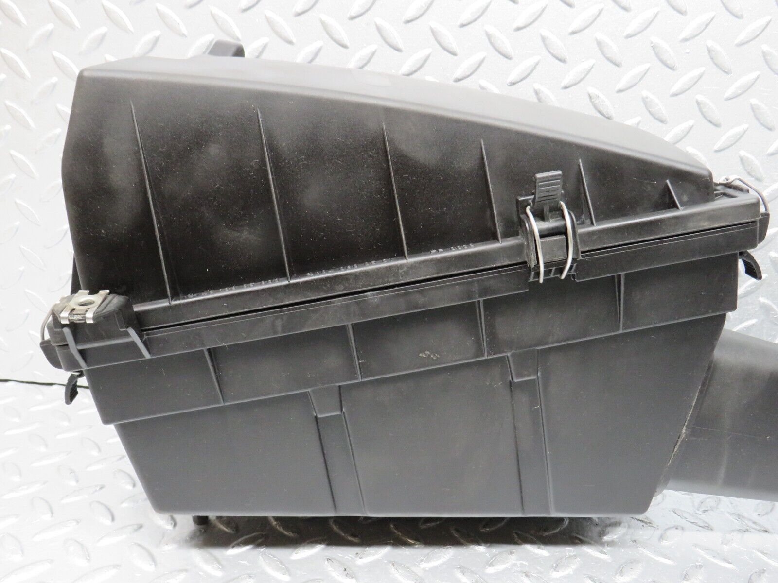39673 Mercedes-Benz R129 320SL Coupe Air Filter Box Housing 1040900501 4616885903