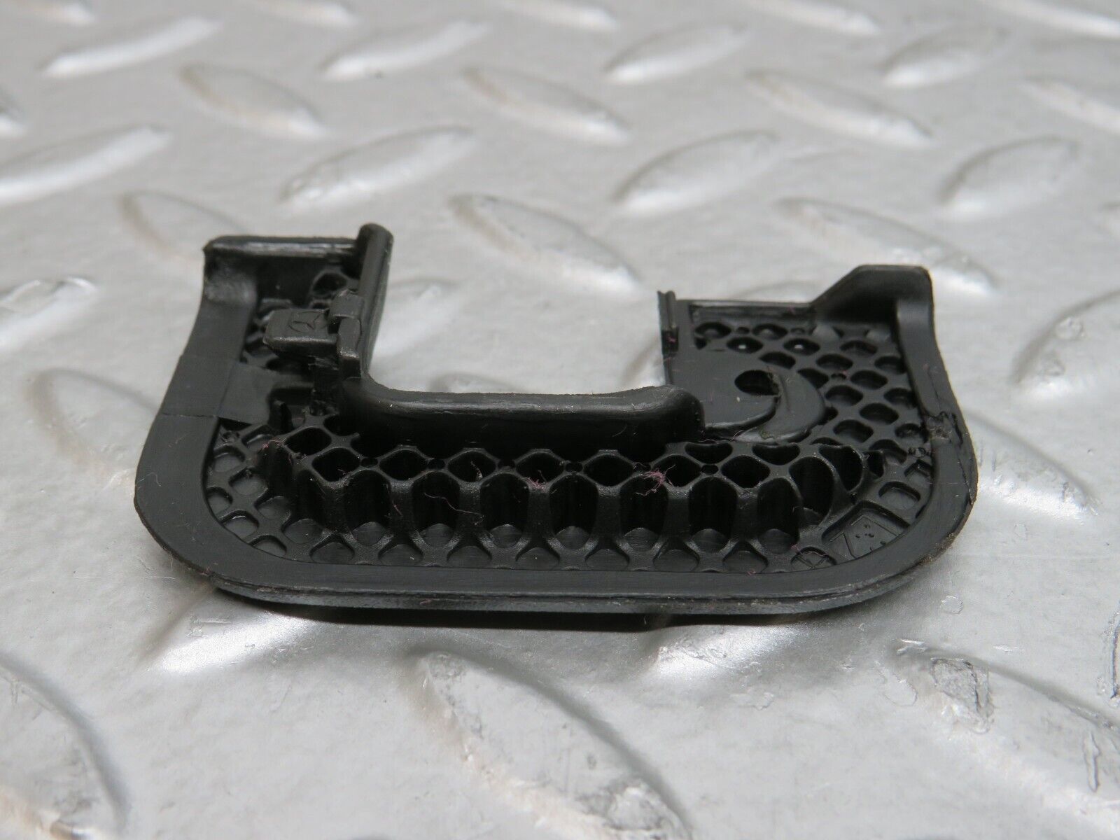 29478 Mercedes-Benz W124 230E Left Interior Door Latch Trim