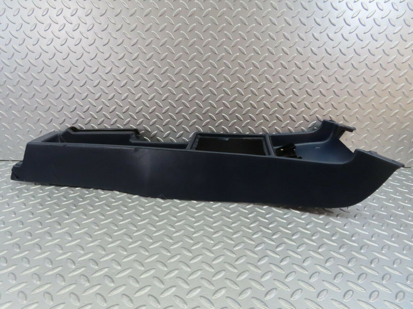 10421 Mercedes-Benz W201 190E Centre Console Blue