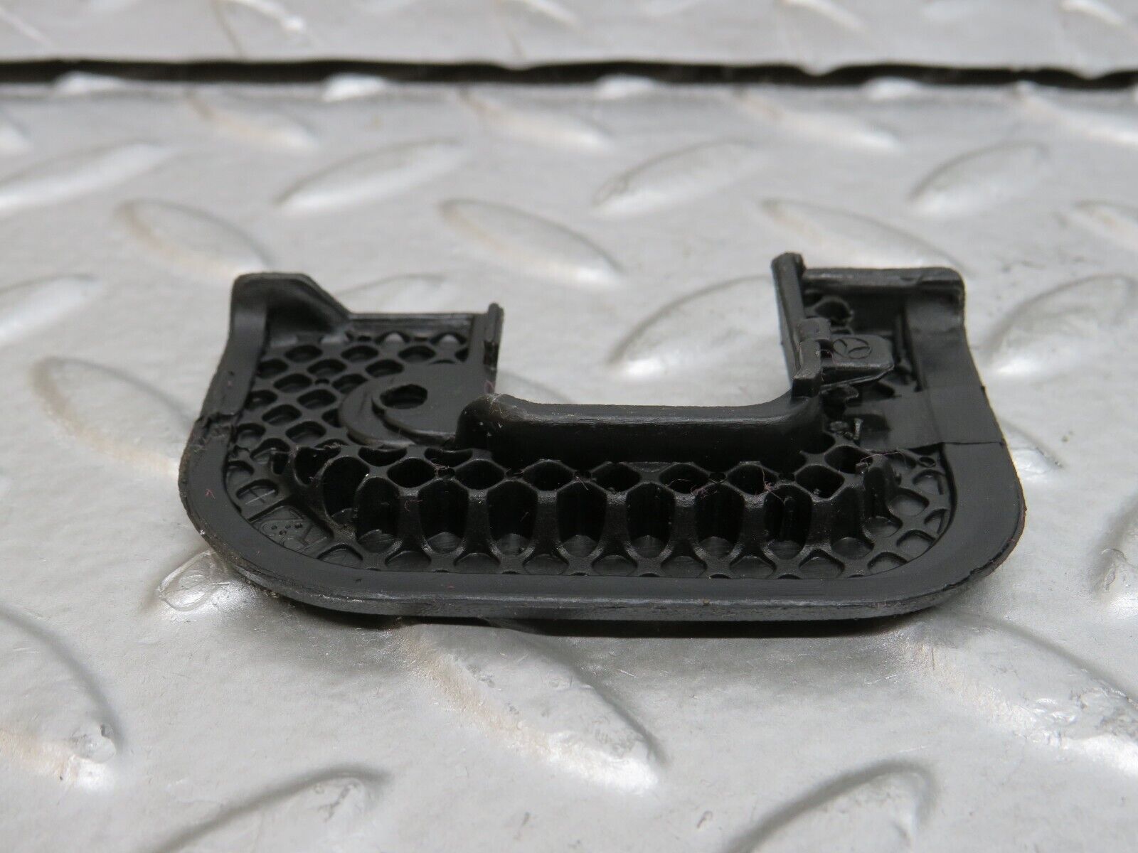 29476 Mercedes-Benz W124 230E Right Interior Door Latch Trim