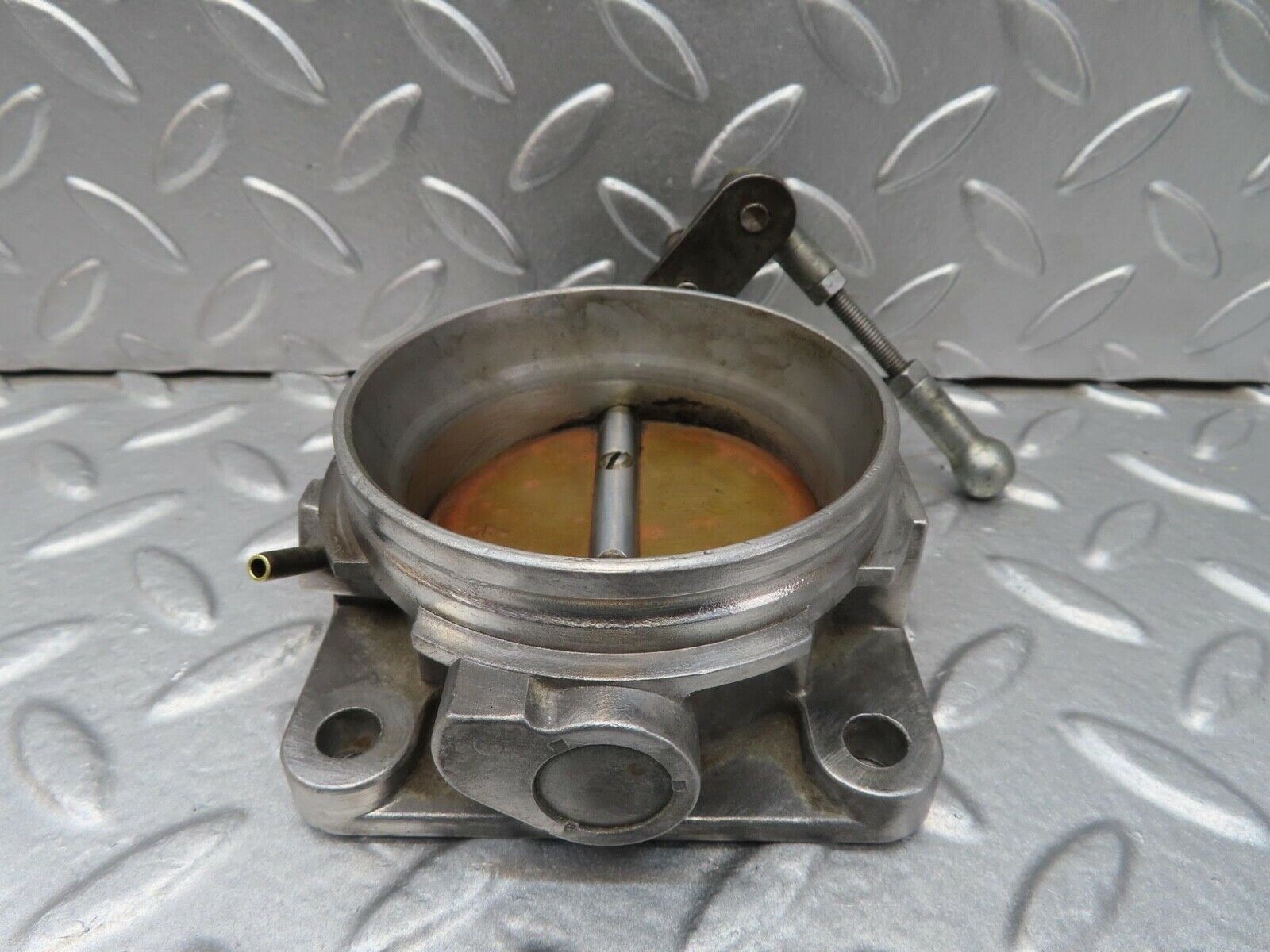 14016 Mercedes-Benz C107 280SLC Throttle Body Valve & Linkage