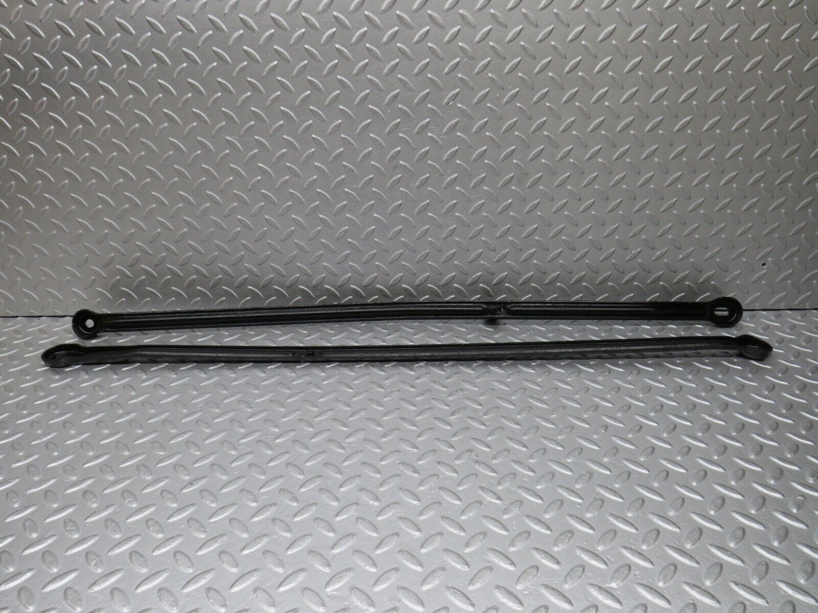 38582 Mercedes-Benz R129 280SL Coupe Front Suspension Anti Roll Bar Support Bar 2x