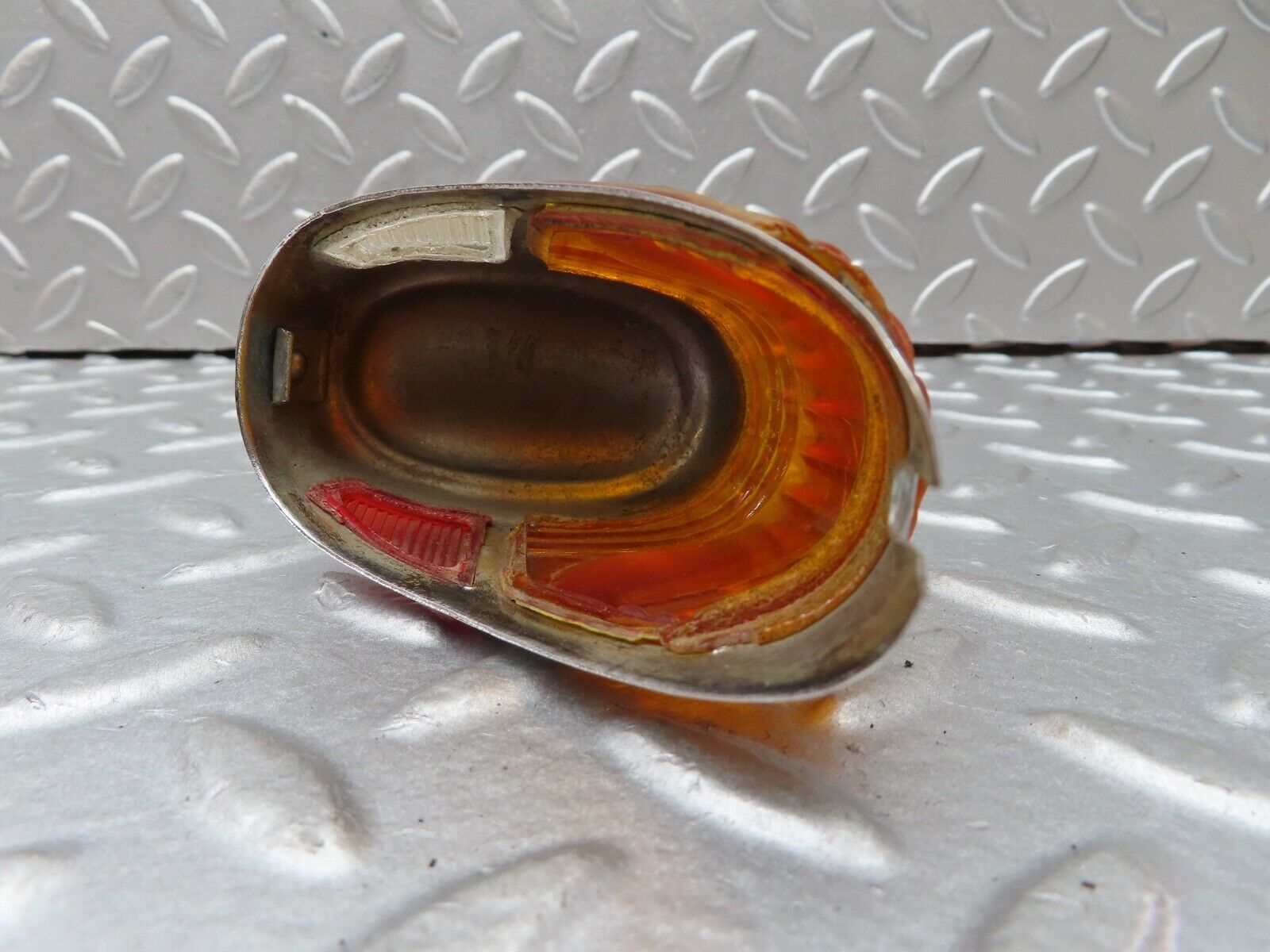 18662 Mercedes-Benz W120 W121 Ponton Front Left Wing Indicator Lens K23239