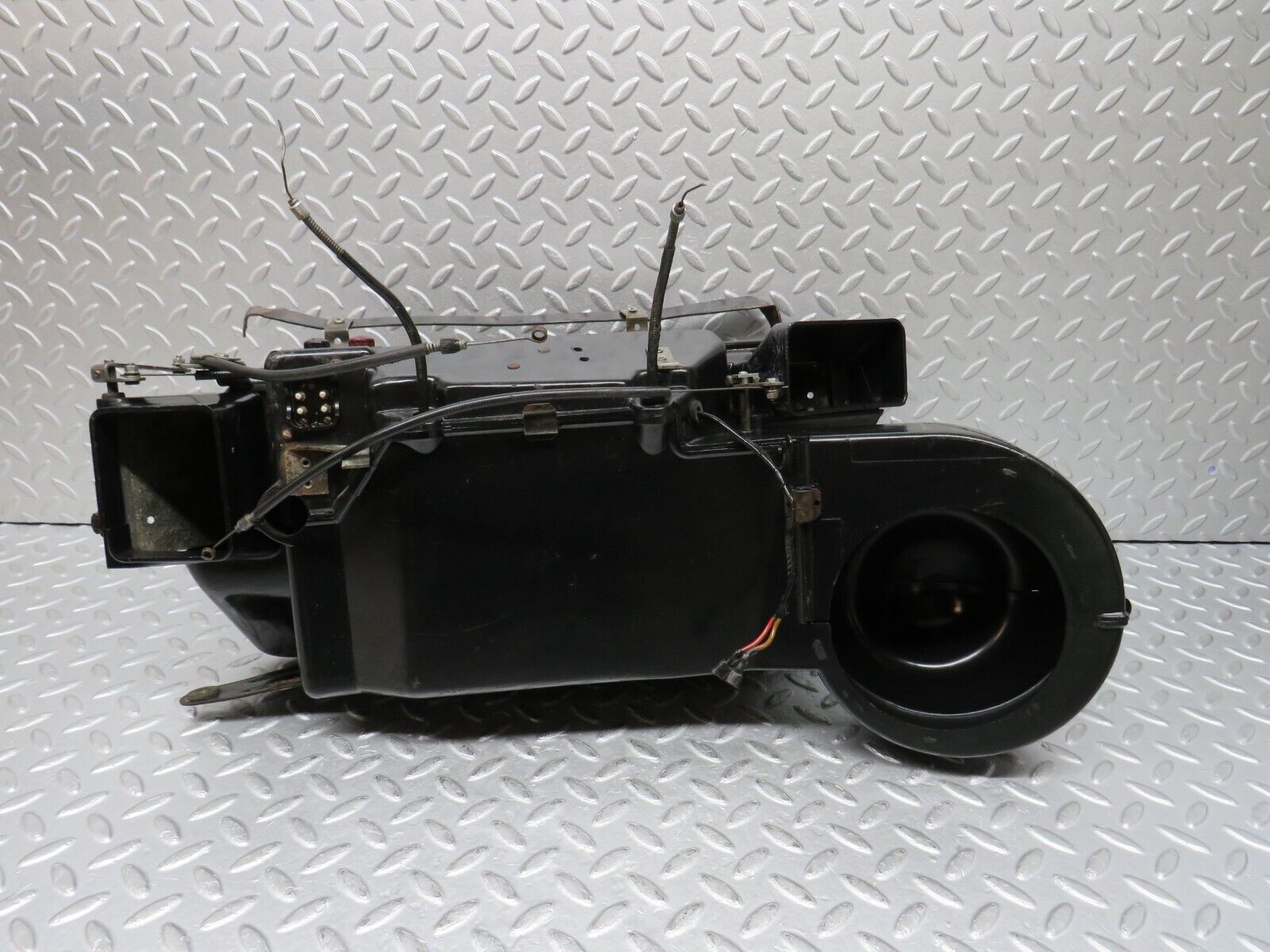 35916 Mercedes-Benz W108 Heater Box Blower Housing