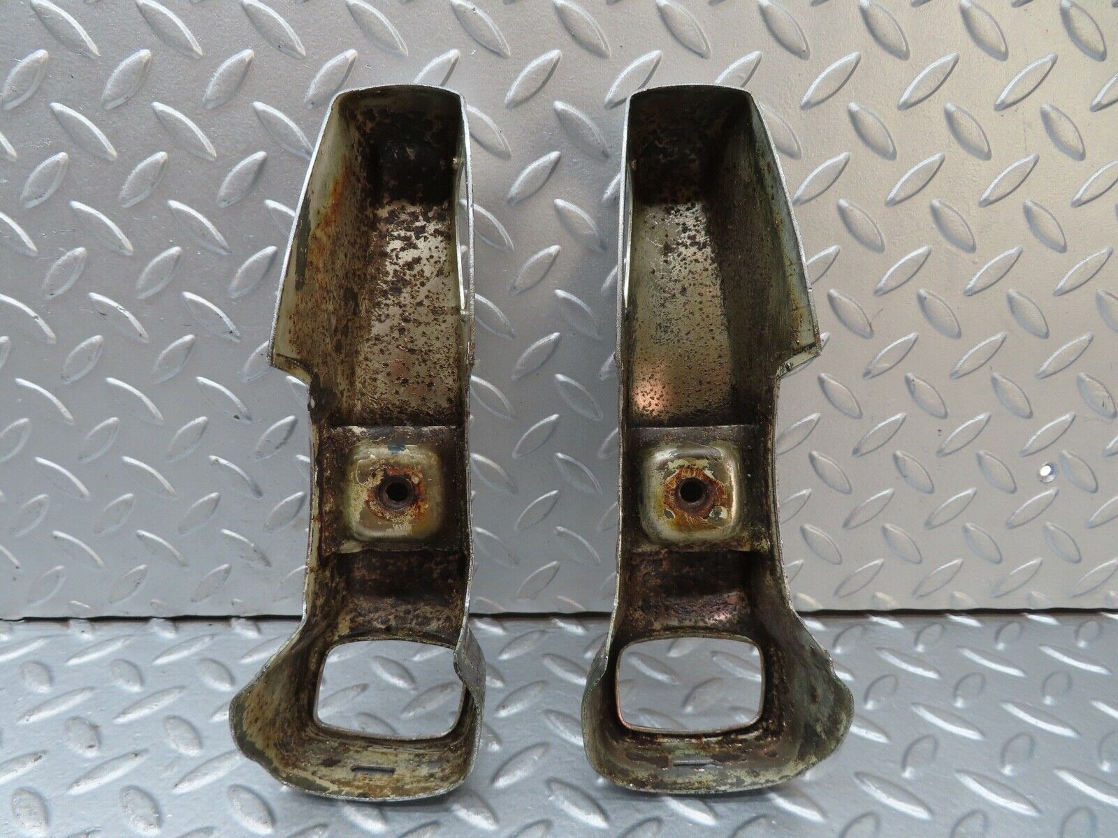 18760 Mercedes-Benz W120 W121 Ponton Rear Bumper Chrome Overriders Pair