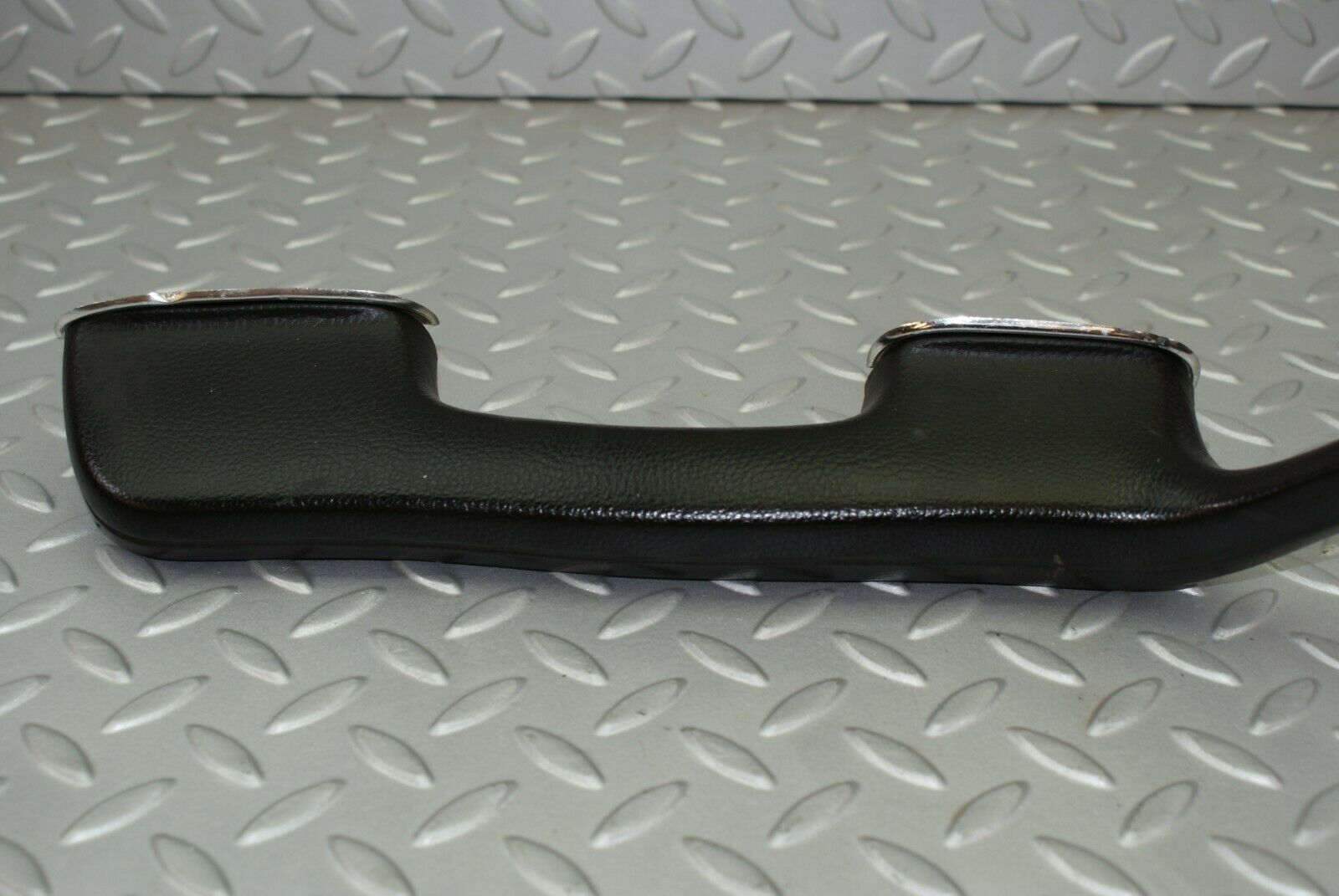 3107 Mercedes-Benz W115 220D Interior Door Handle Rear Left Black