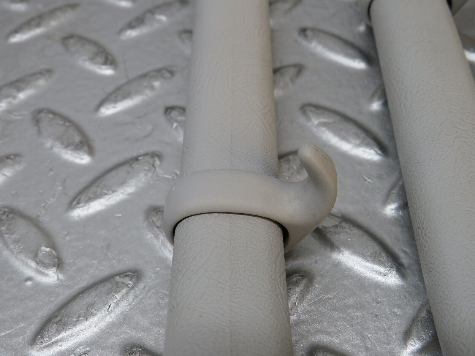 30265 Mercedes-Benz W124 230E Interior Roof Grab Handle Set