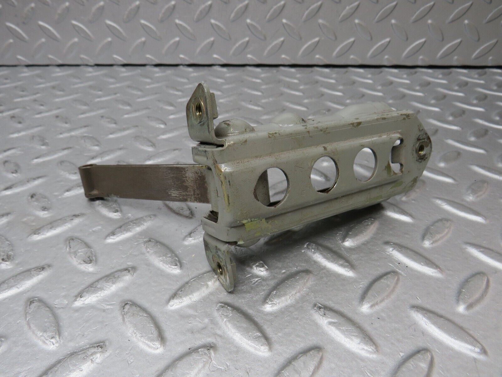 36877 Mercedes-Benz C126 420SEC Coupe Door Safety Check Strap