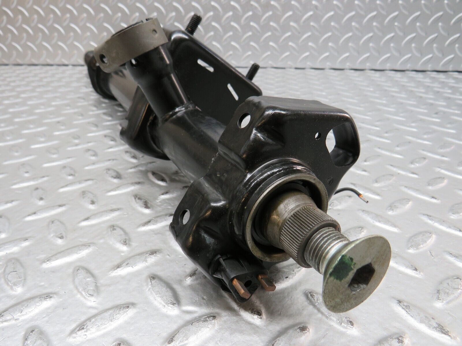 28598 Mercedes-Benz W123 230E Steering Column