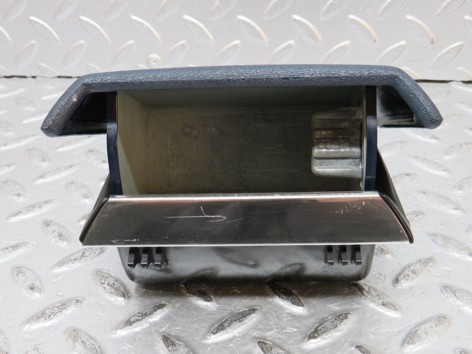 31966 Mercedes-Benz W123 230E Rear Door Ashtray Blue