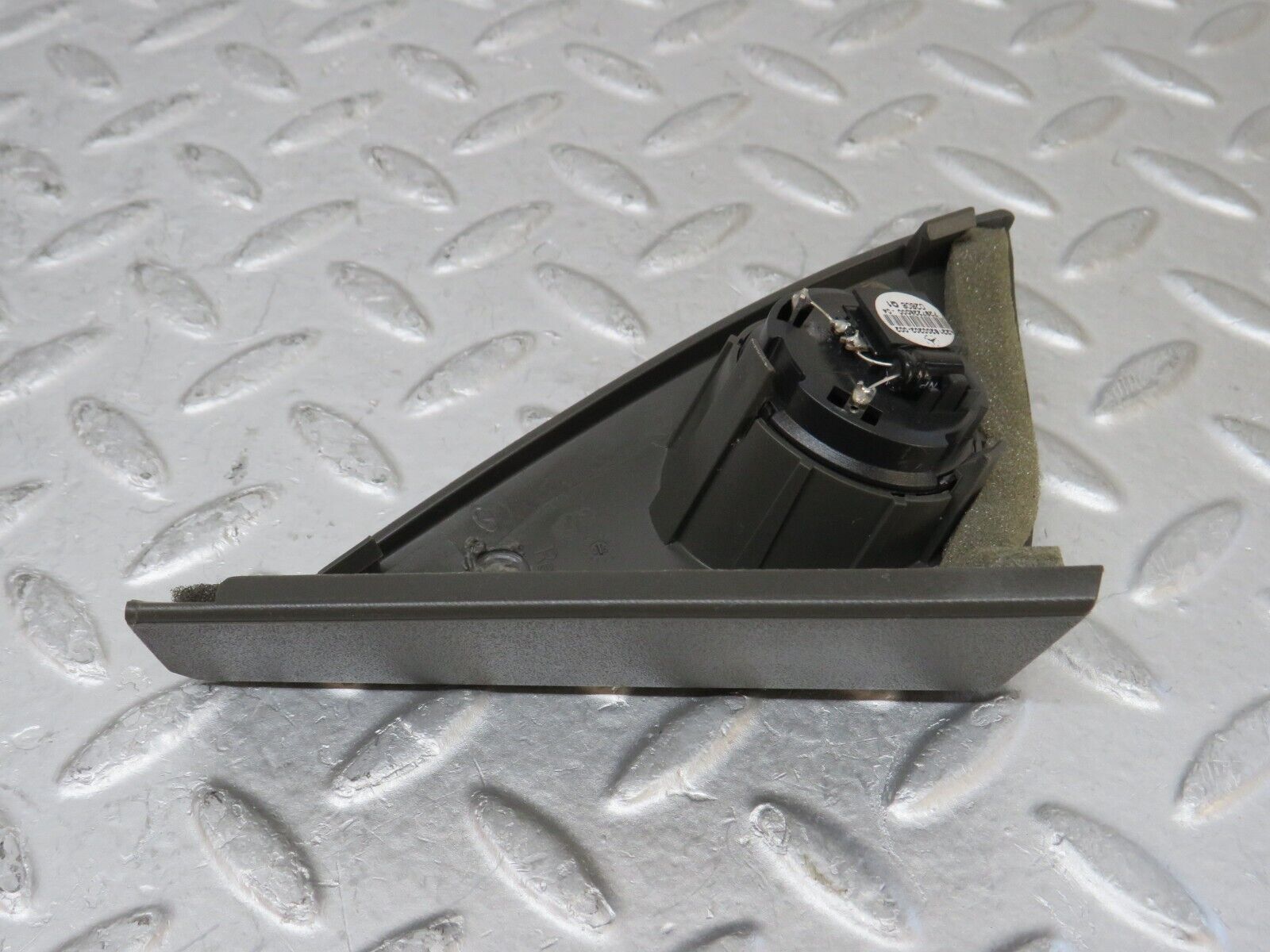 35171 Mercedes-Benz W221 Front Right Door Speaker 2217280456