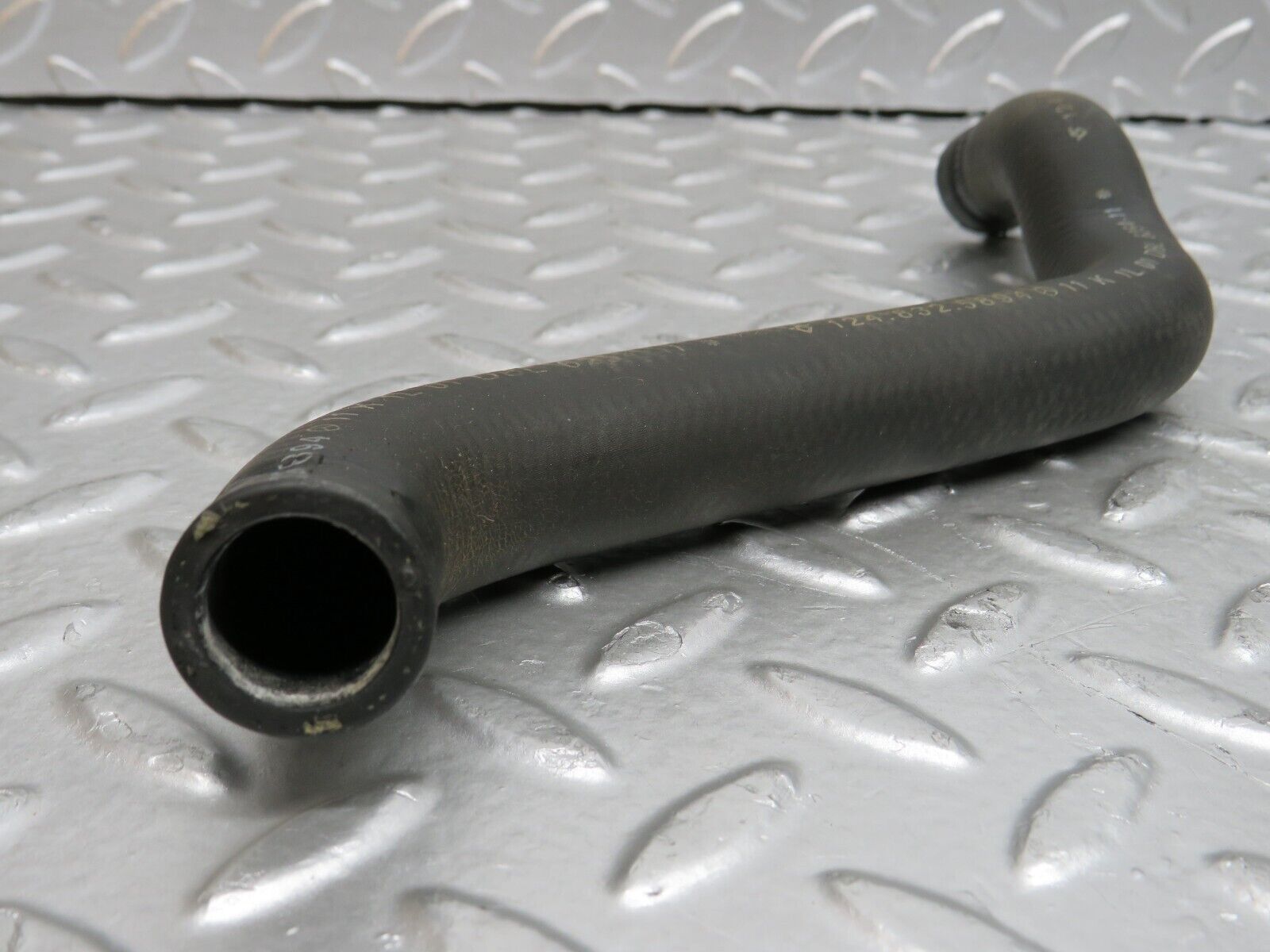 29562 Mercedes-Benz W124 230E Water Hose Pipe 1248325894