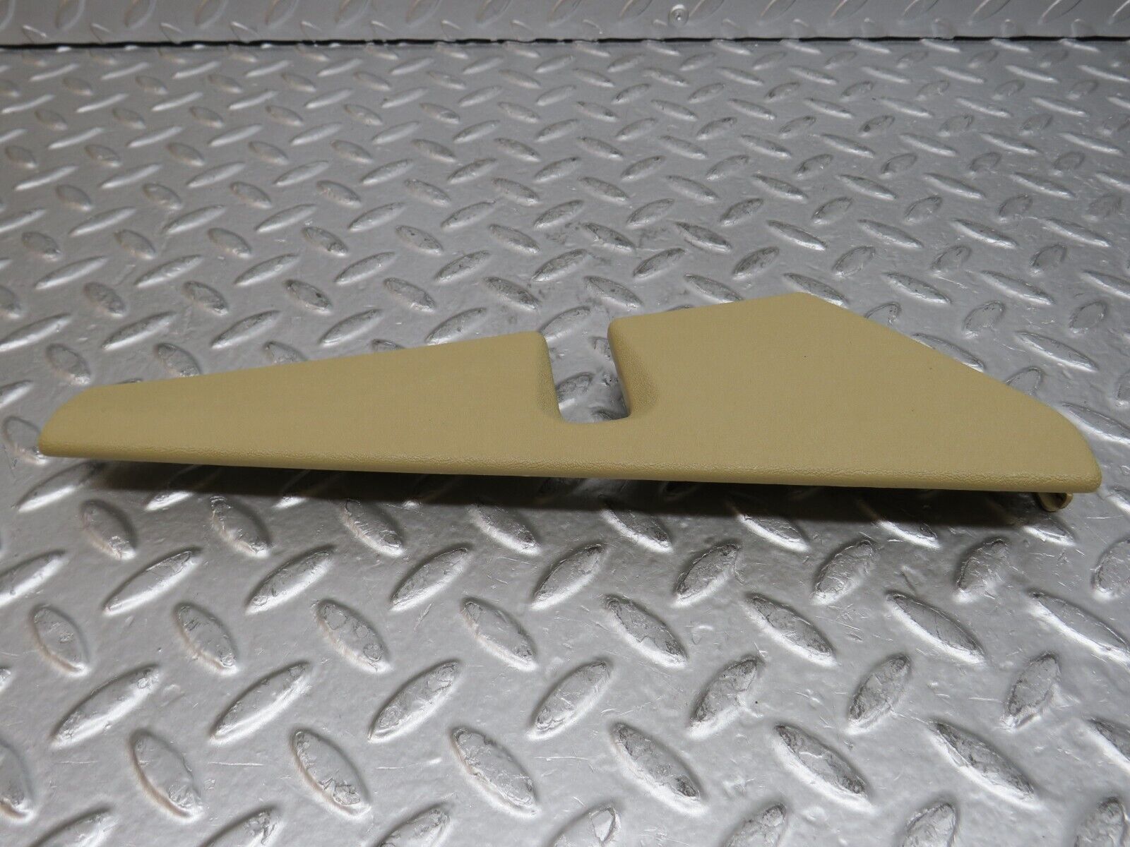 29391 Mercedes-Benz W124 230E Front Right Driver Seat Trim Beige 1249190220