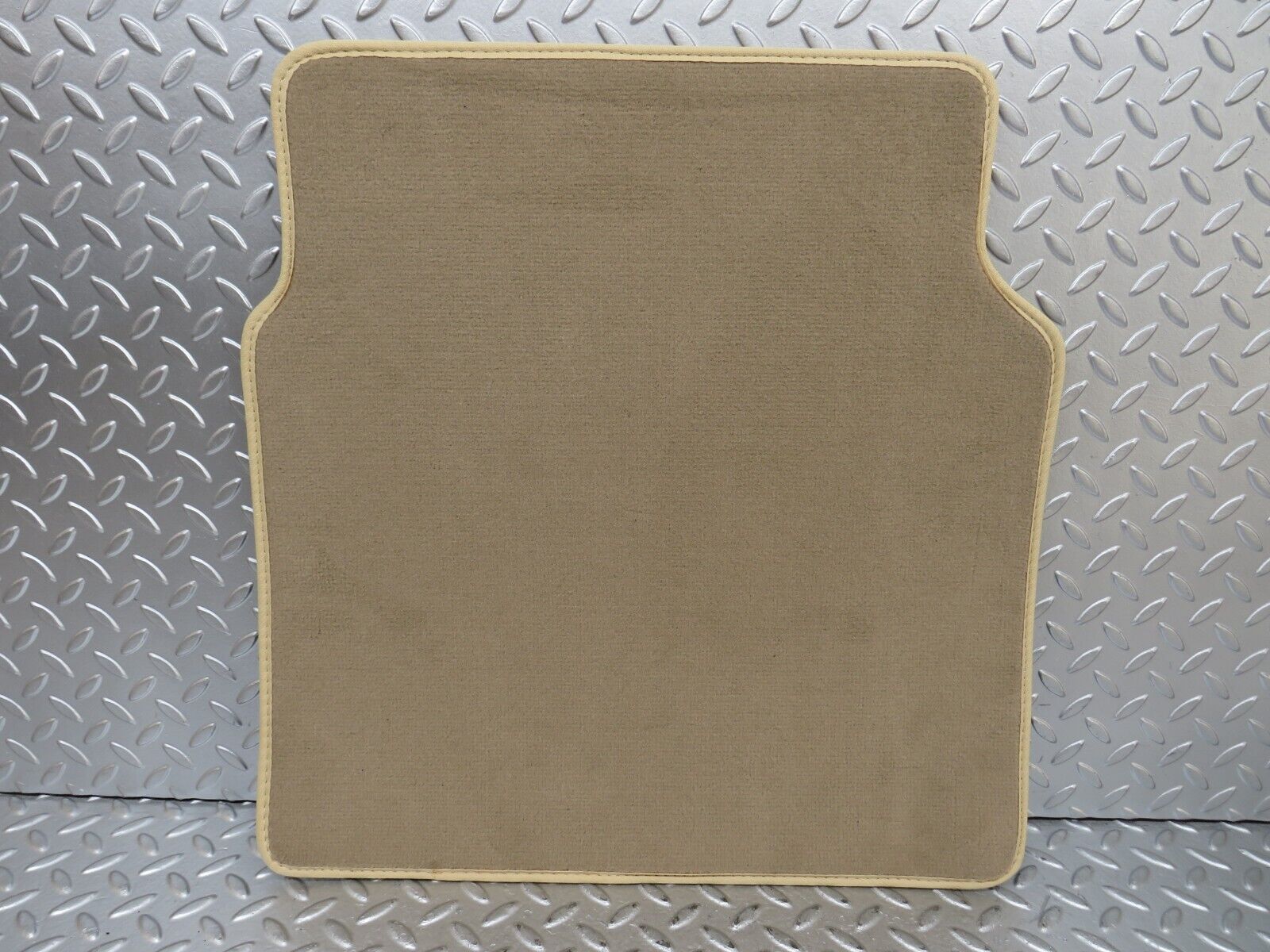 27064 Mercedes-Benz W123 280E Rear Floor Mat New