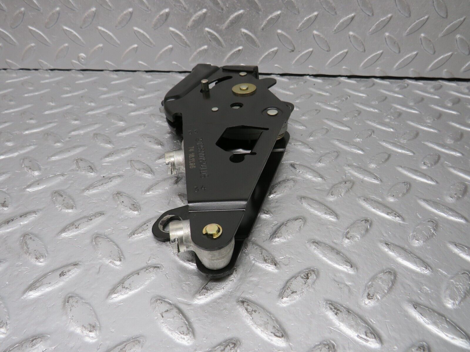 39615 Mercedes-Benz R129 320SL Coupe Roof Lock Left Side 1298001574