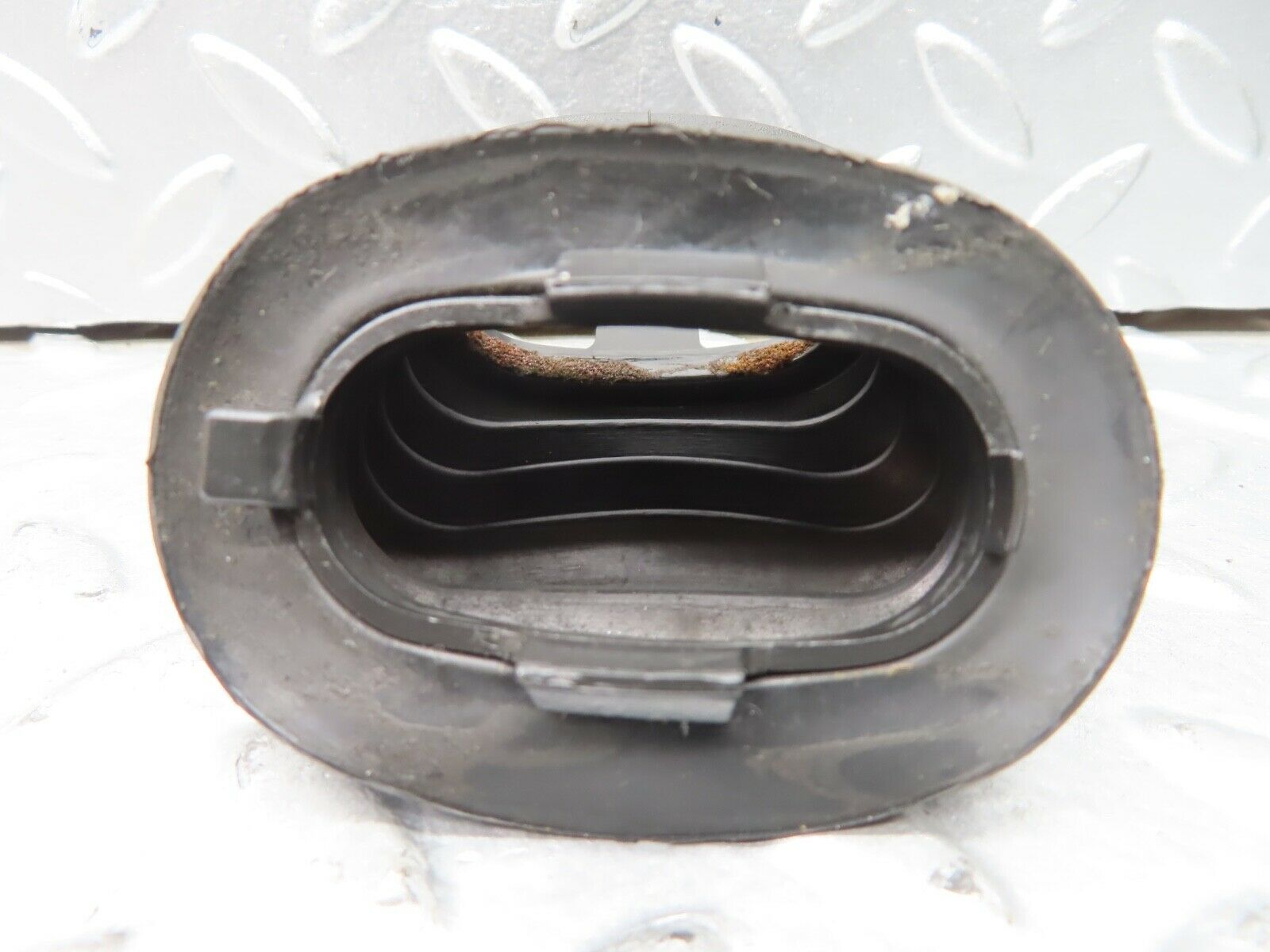 21622 Mercedes-Benz W126 300SE Rear Door Wire Protector Rubber 1248210597