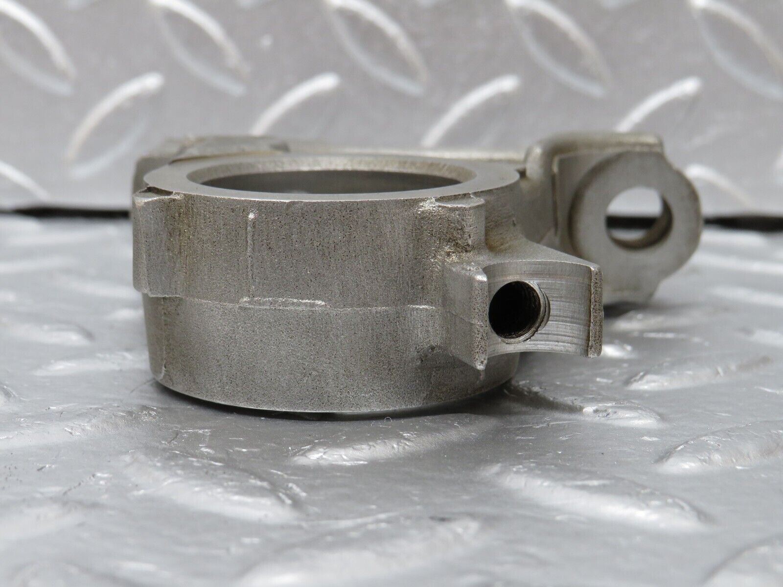 34622 Mercedes-Benz C126 380SEC Coupe Camshaft Tower Bearing 1160513610