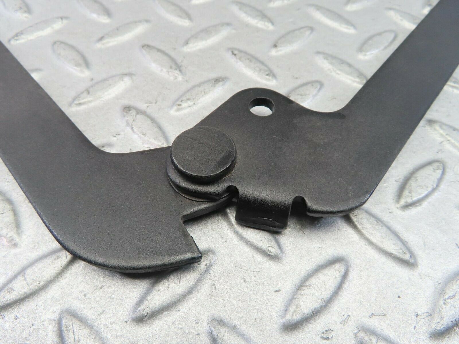 8618 Mercedes-Benz W115 Bonnet Hinge Left Side