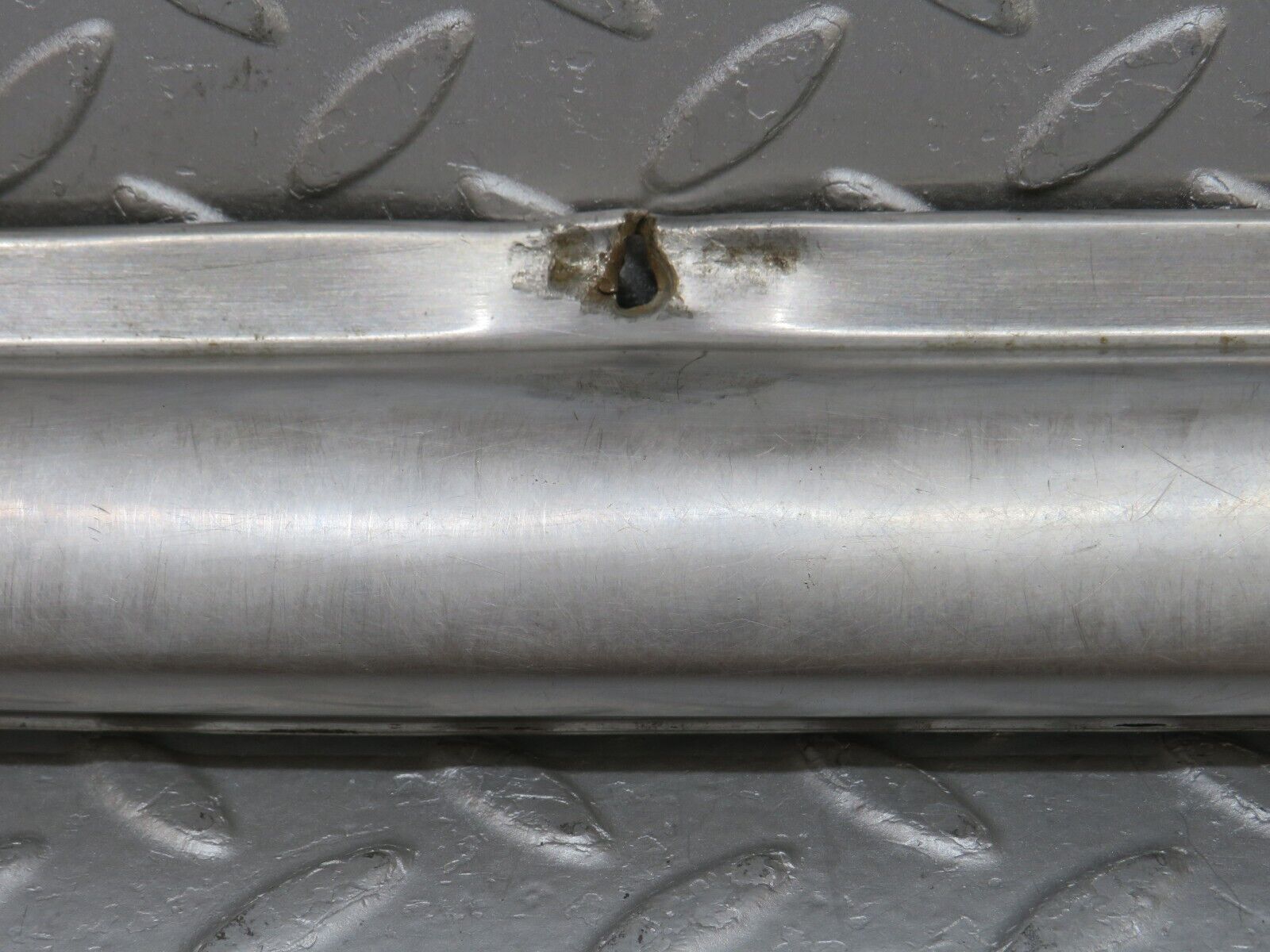 35765 Mercedes-Benz W108 Rear Left Door Sill Chrome