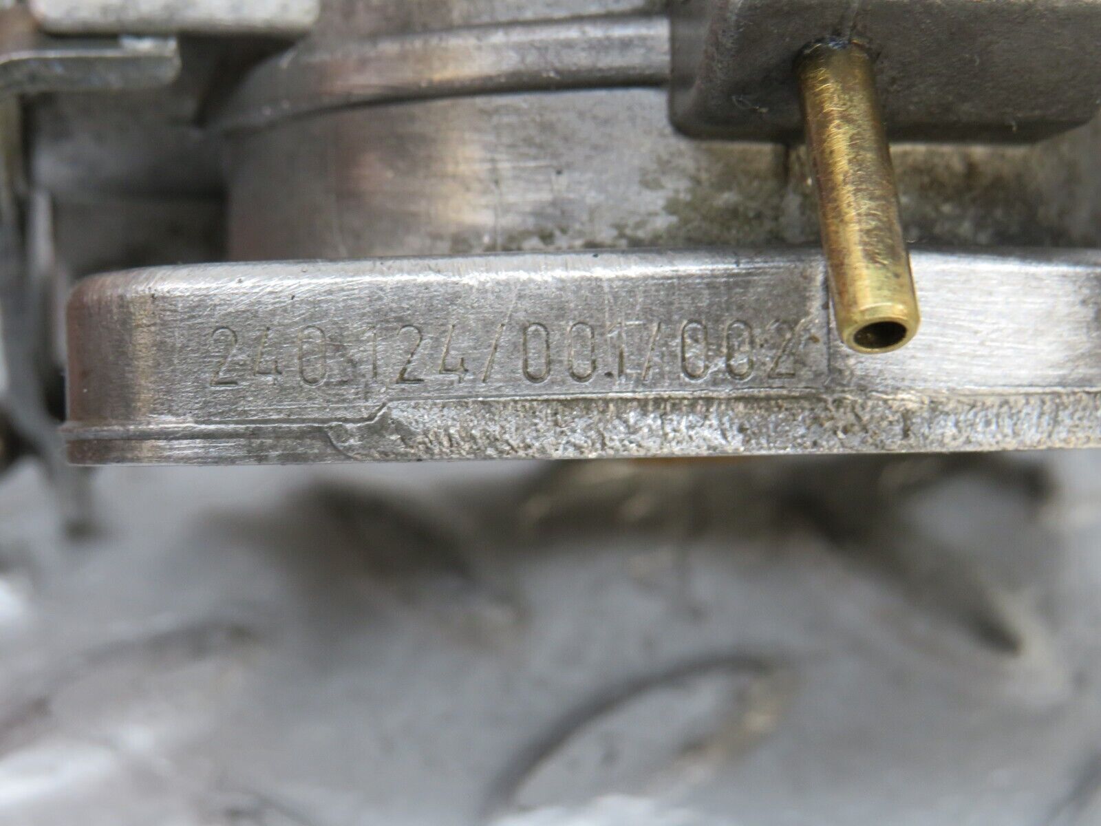 36673 Mercedes-Benz W201 190E 2.0L Throttle Body Valve & Sensor 0021400453 0055459824 240124/001/002