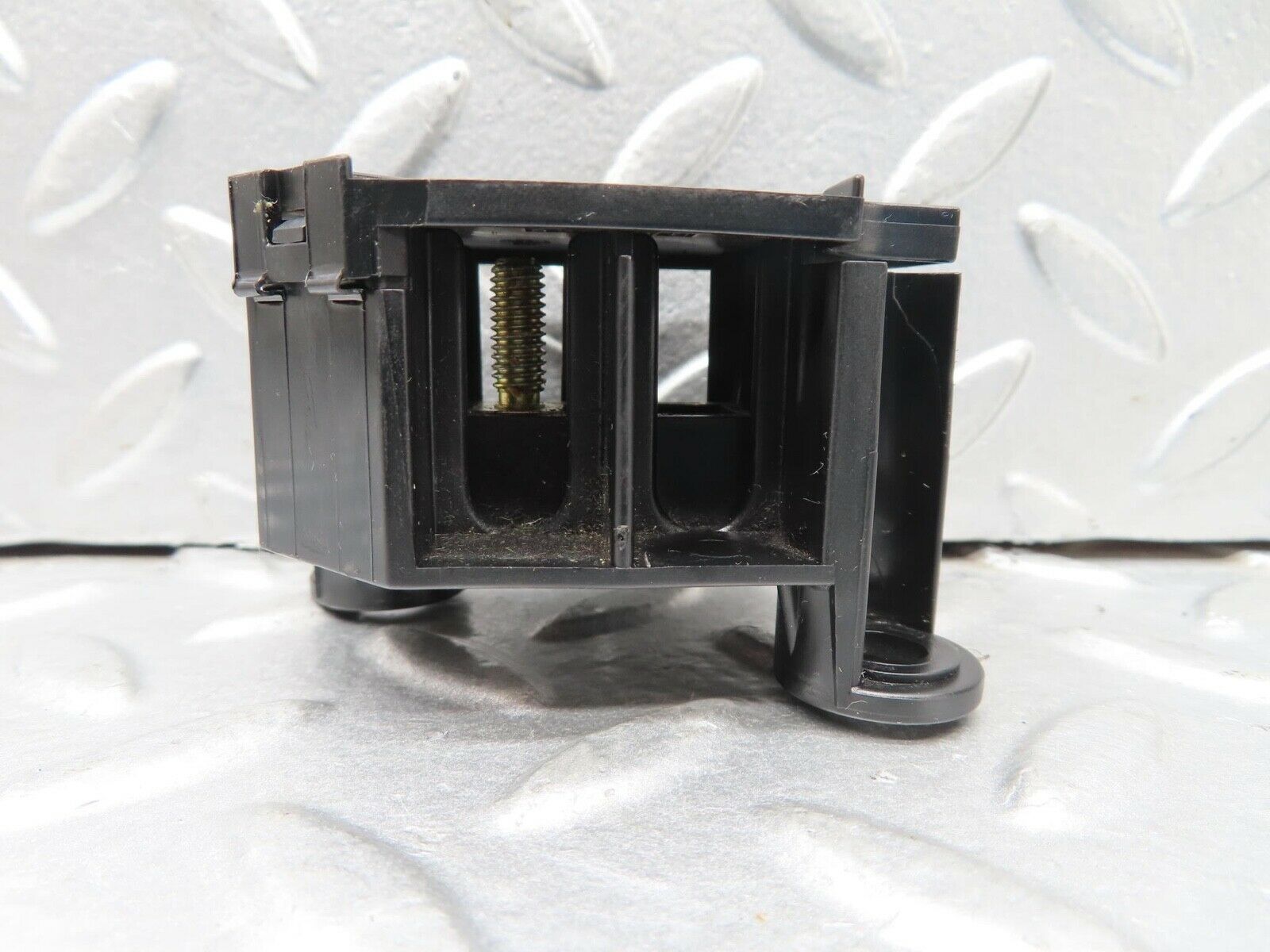 15079 Mercedes-Benz W140 S320 Cable Connector 0015467941