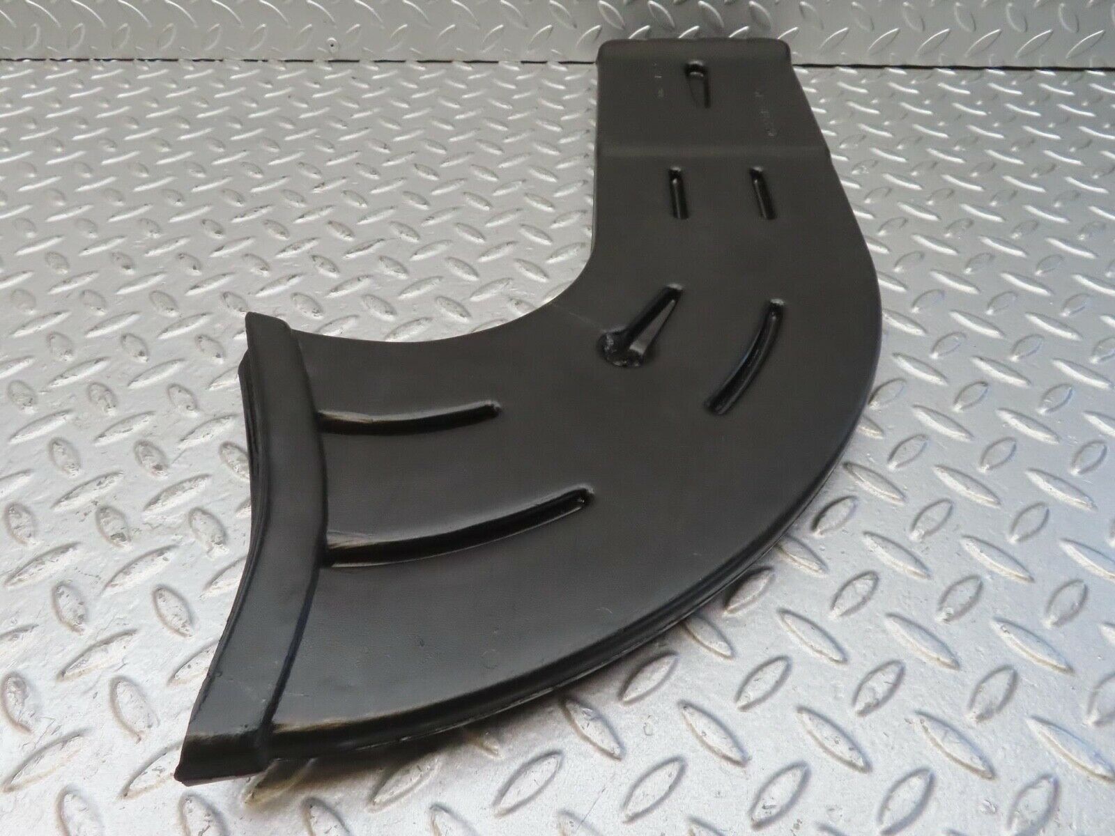 13485 Mercedes-Benz W123 200 Air Duct Heater Ventilation Left 1238310546