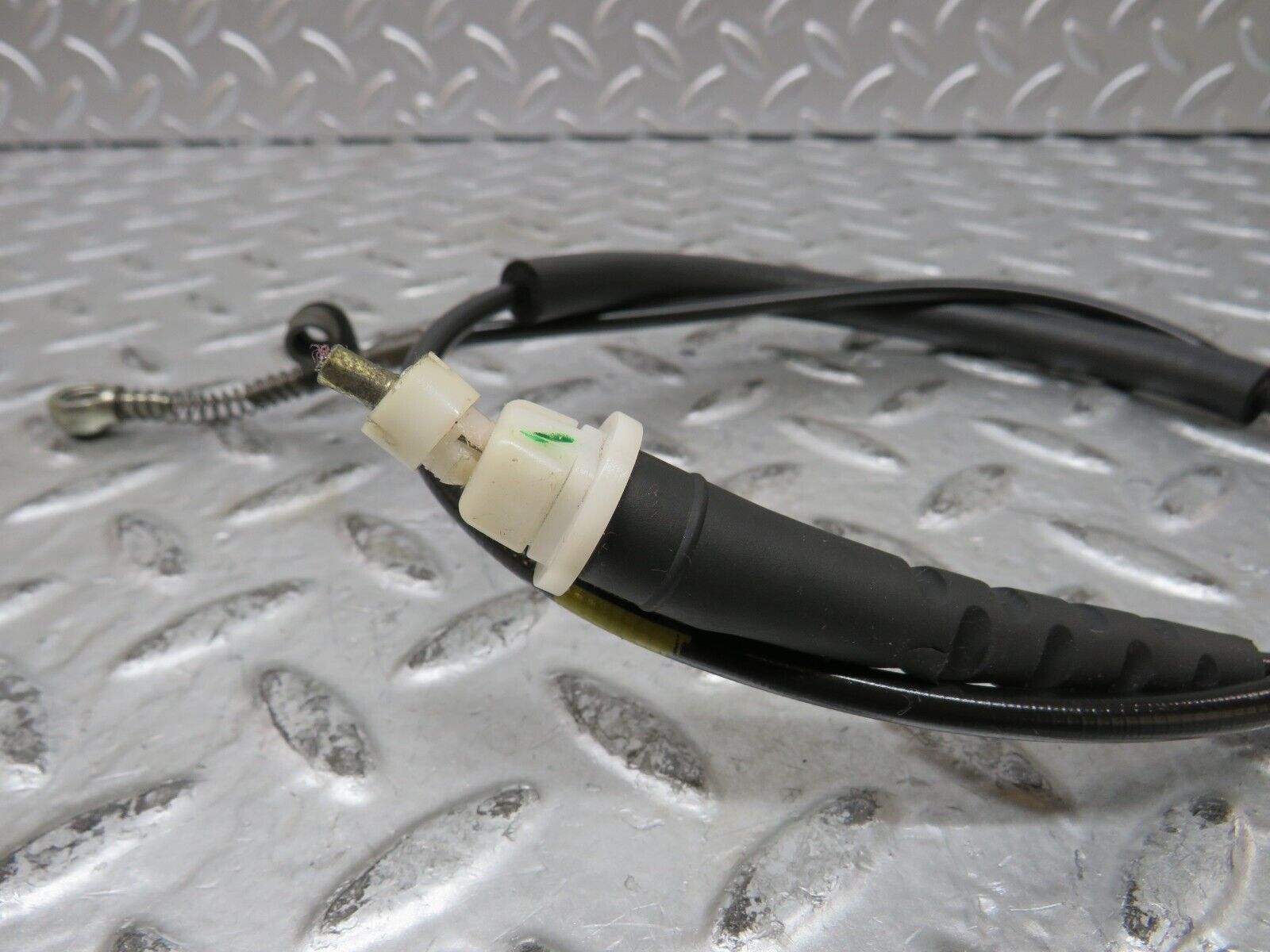 27804 Mercedes-Benz S124 300TE Wagon Gearbox Cable Wire 1242600351