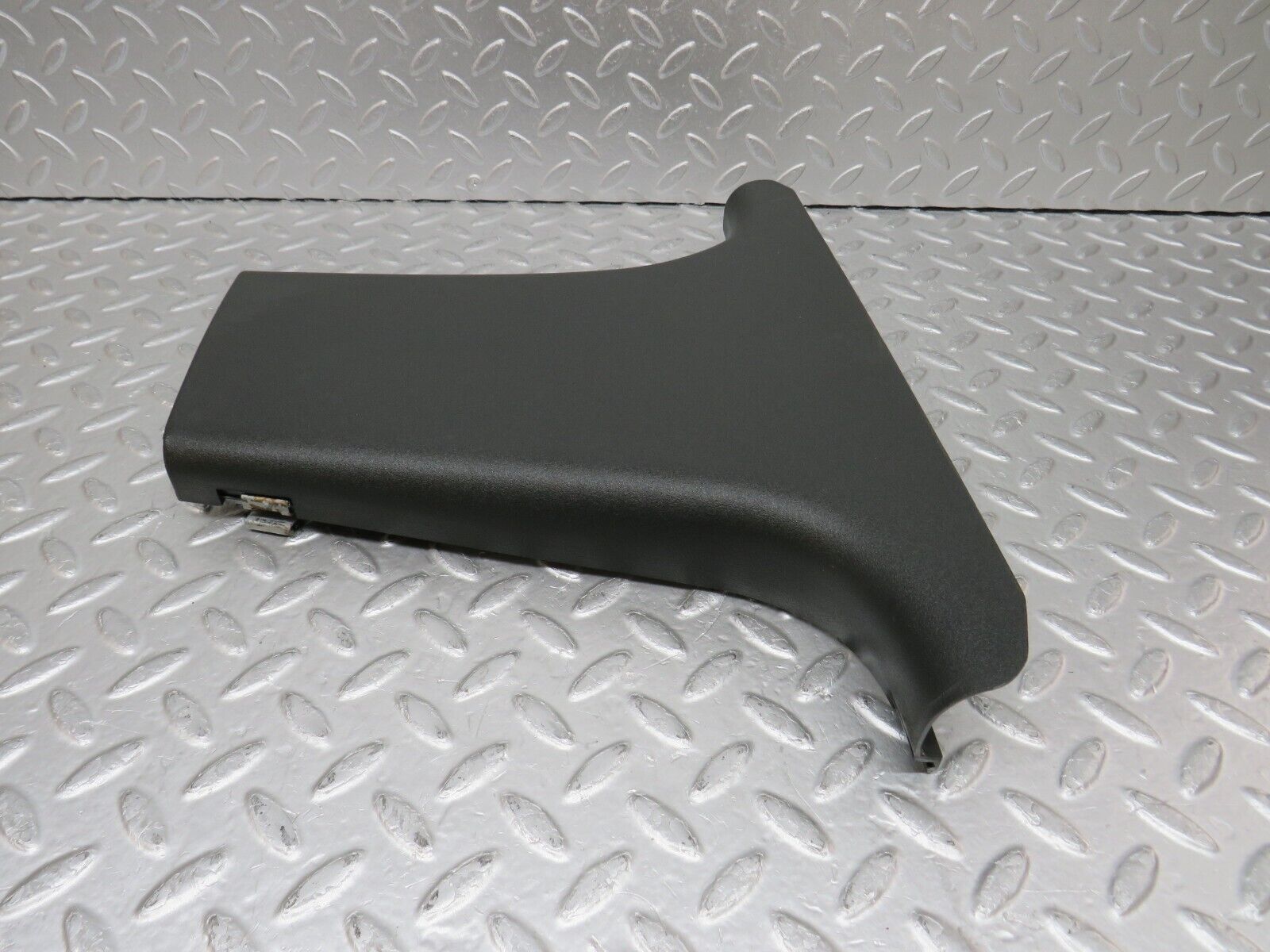 34798 Mercedes-Benz W210 320E B Pillar Bottom Cover Right 2106902230 210692022